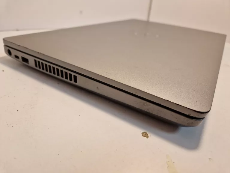 laptop-dell-precision-3551-16512gb-i7-10gen-nvidia-quadro-fv-liczba-rdzeni-procesora-4329-5