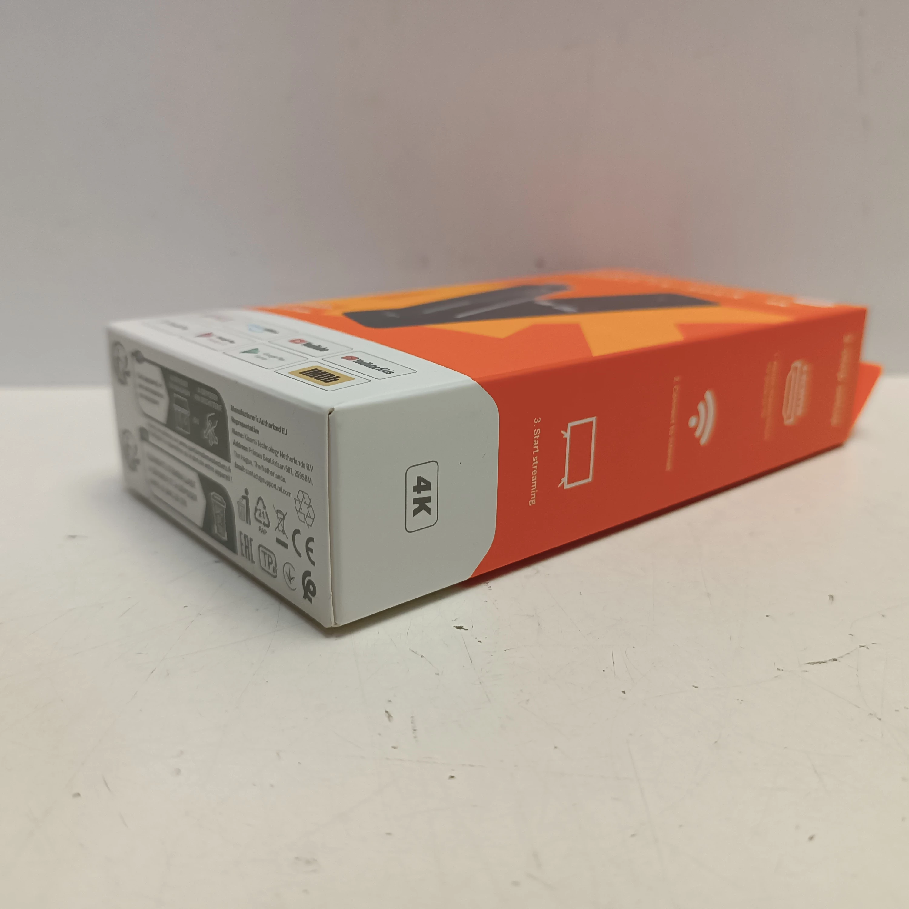 xiaomi-smart-tv-stick-4k-model-mi-tv-stick-4k