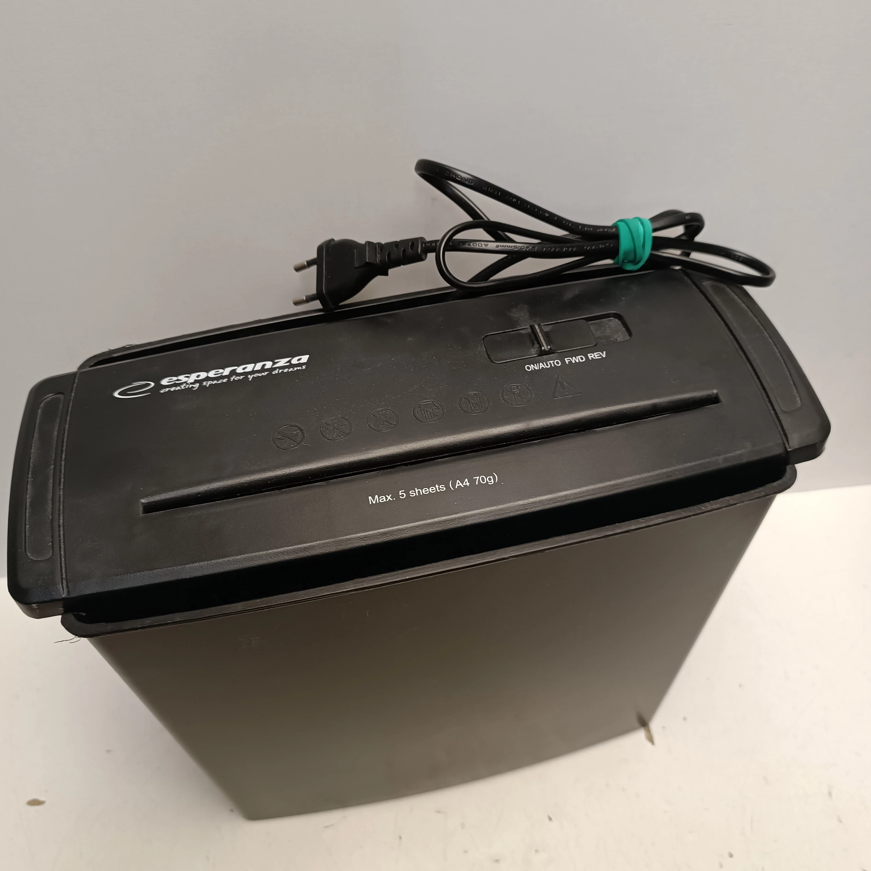 niszczarka-do-papieru-esperanza-blade-en101-stan-11323-2