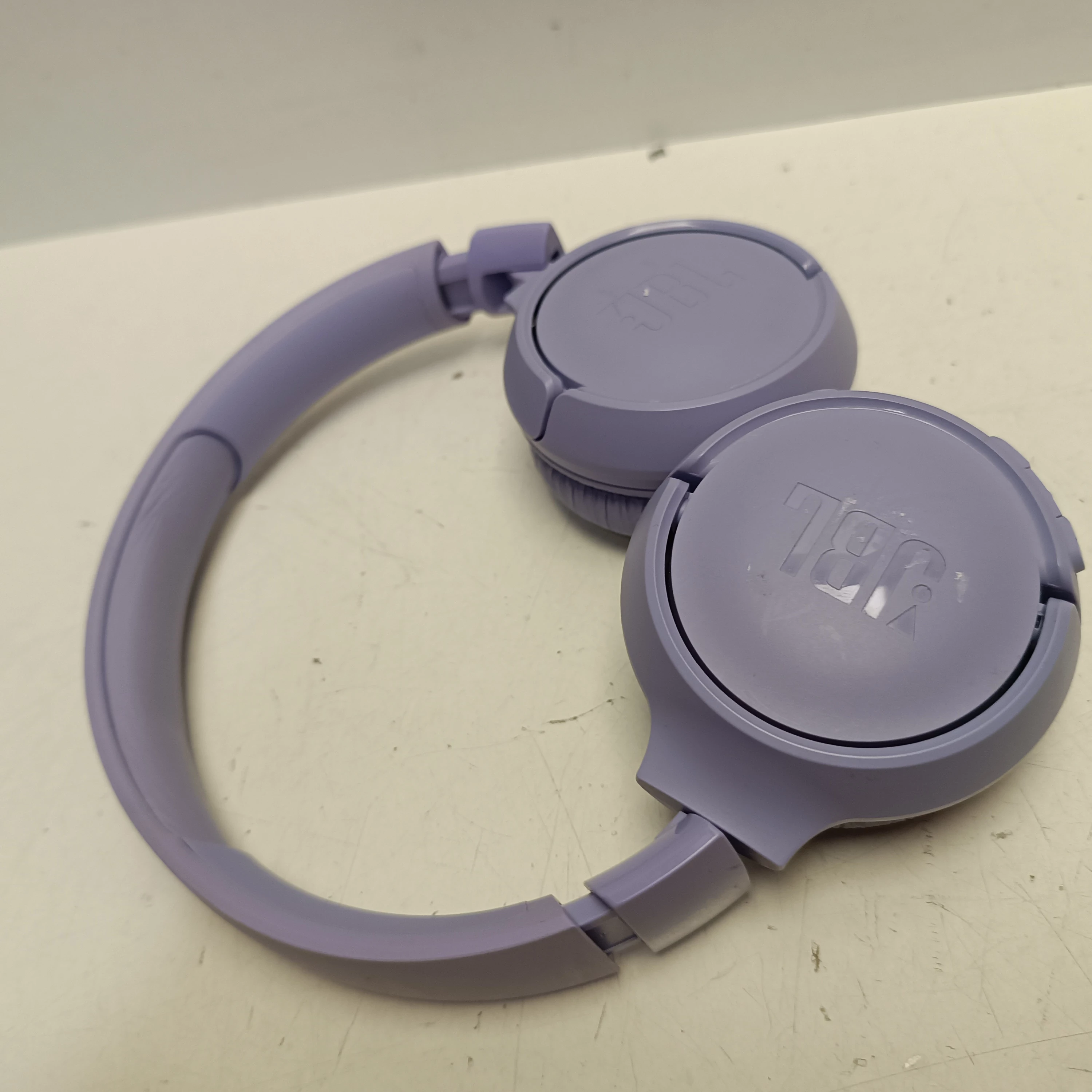 sluchawki-jbl-tune-670nc-transmisja-sygnalu-203713-217785