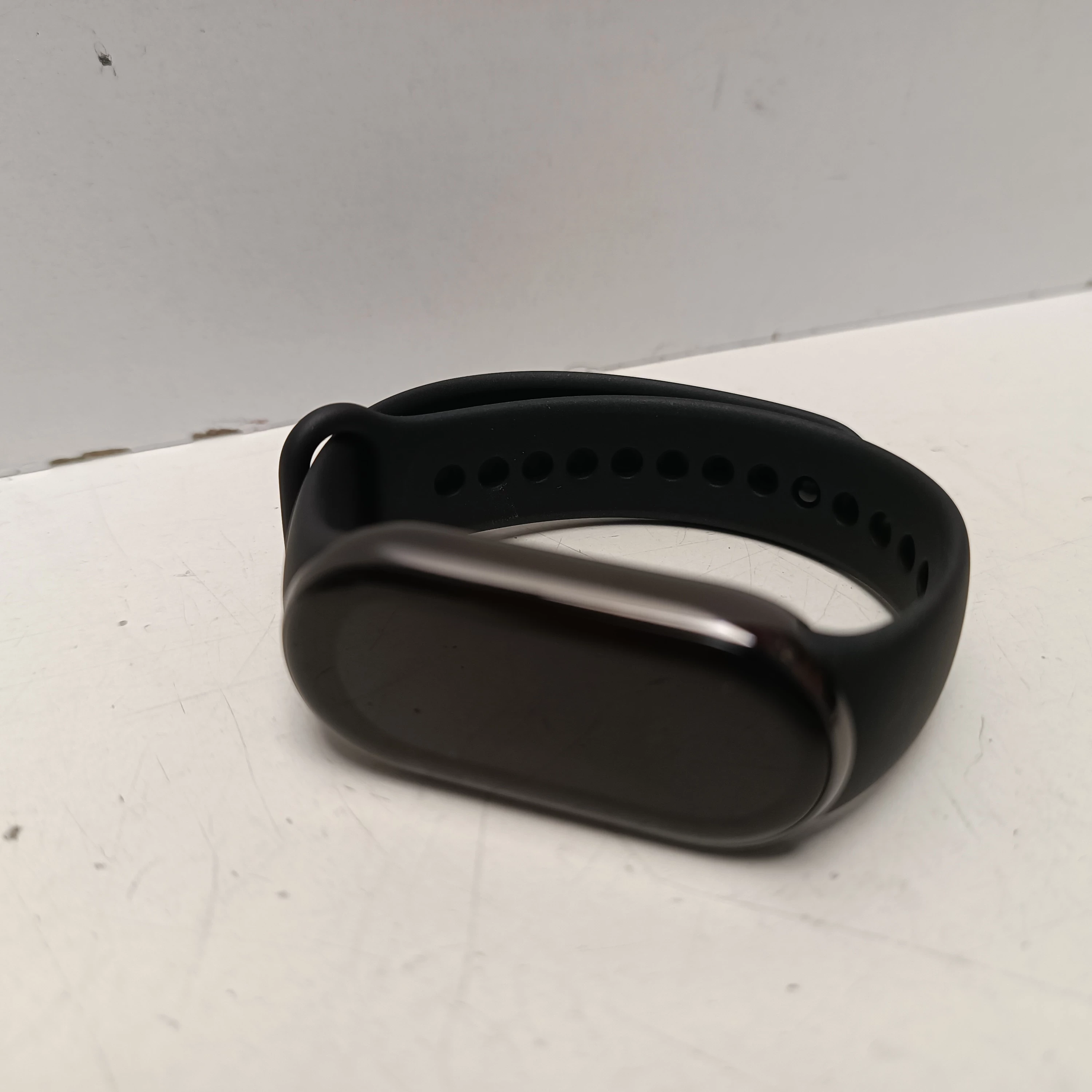 smart-opaska-xiaomi-smart-band-8-bez-ladowarki-stan-11323-2