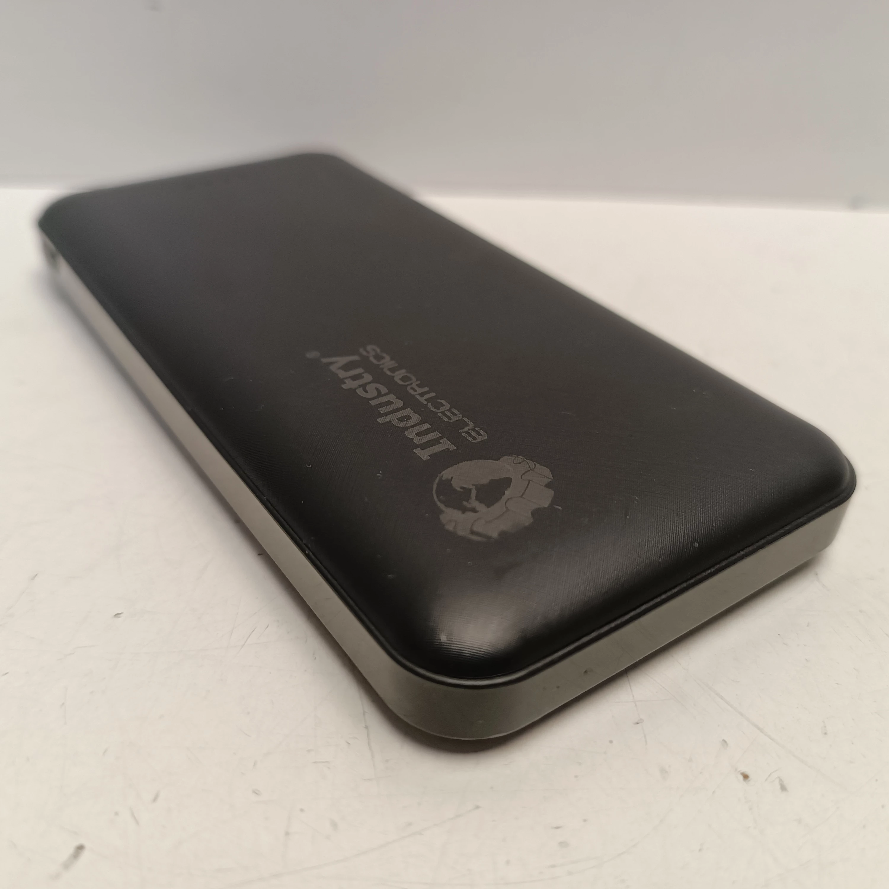 powerbank-industry-id-hyb008-10000mah-stan-11323-2