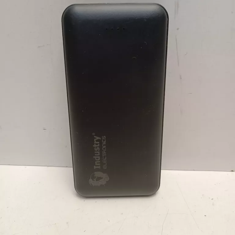 powerbank-industry-id-hyb008-10000mah-osiedle-teatralne-3u15-krakow