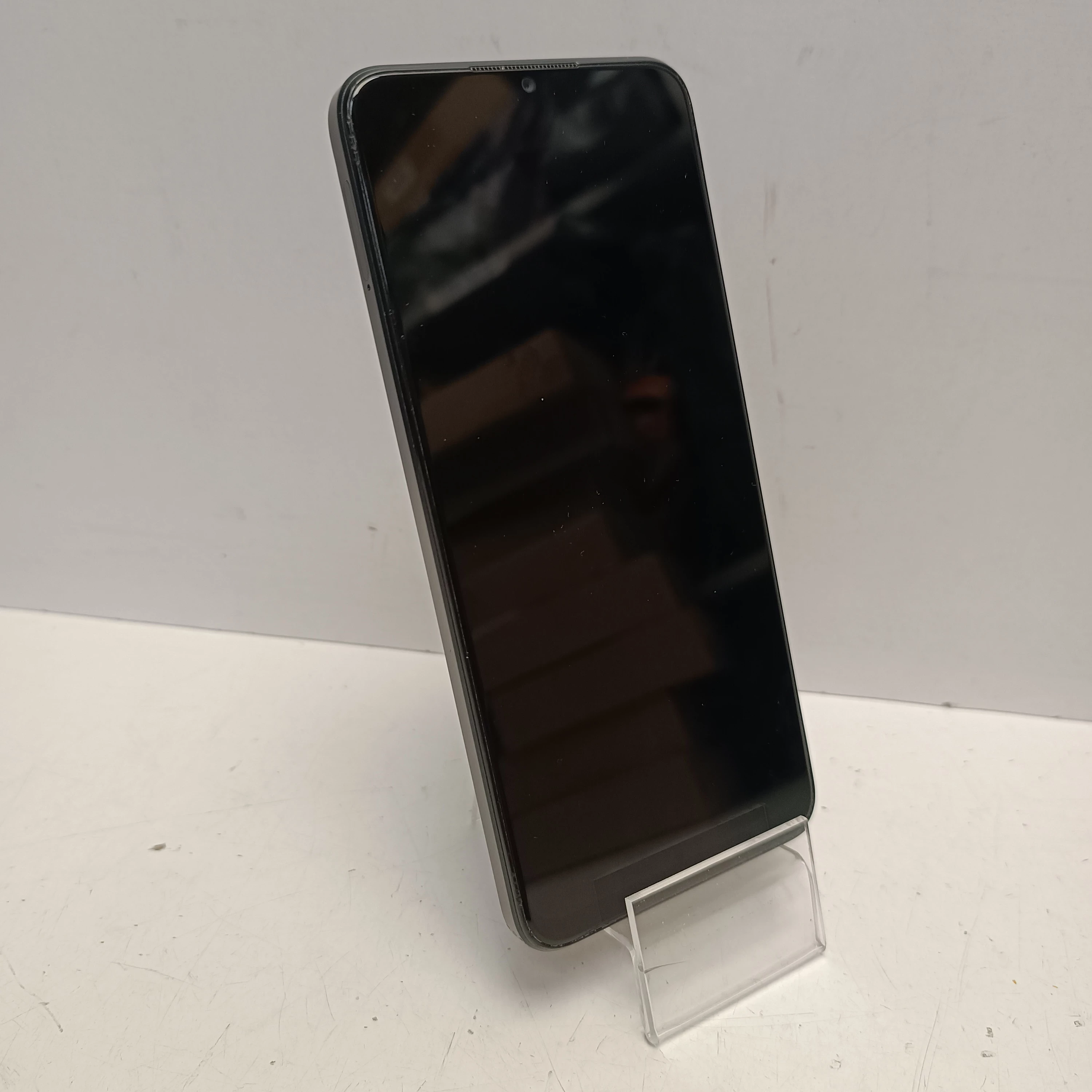 telefon-oppo-a38-4128gb-przekatna-ekranu-656