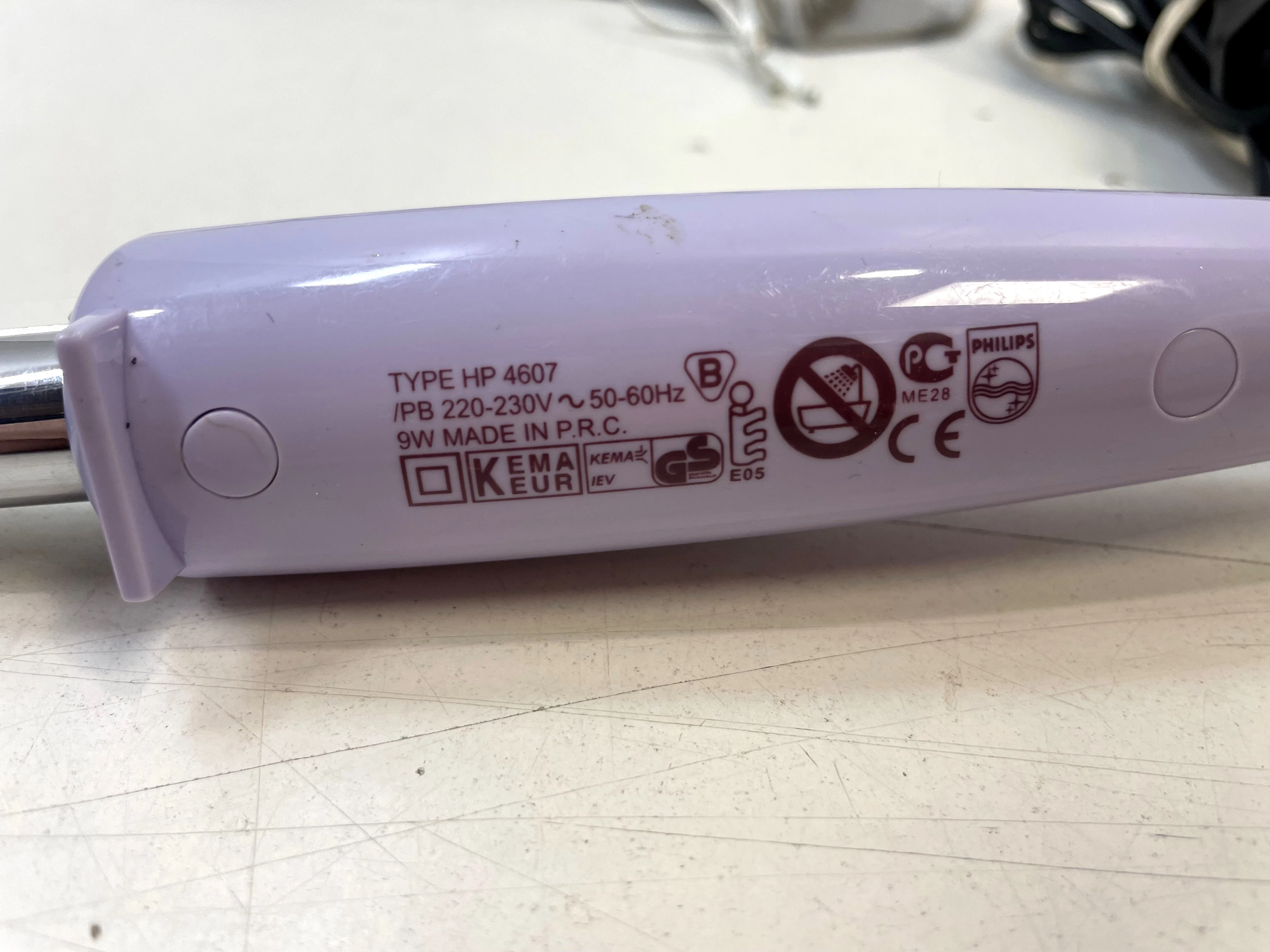 lokowka-philips-hp-4607-kolor-dominujacy-129357-3