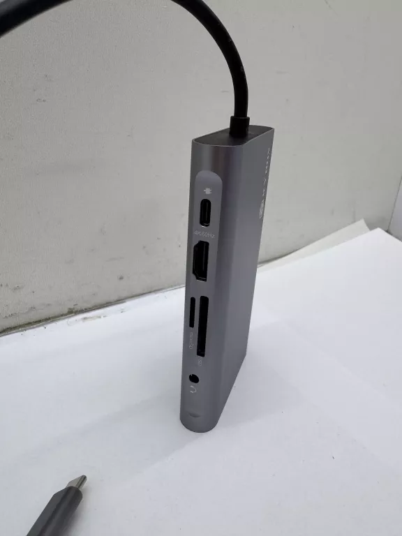 stacja-dokujaca-usb-type-c-icy-box-ib-dk4040-cpd-stan-11323-2