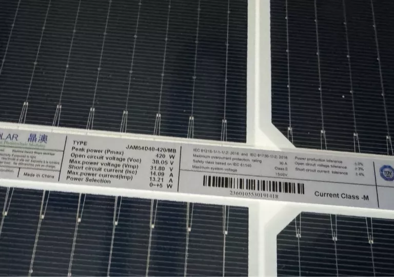 zestaw-dwoch-paneli-ja-solar-jam54d40-420mb-1722-x-1134-x-30-mm-rodzaj-218961-1223722