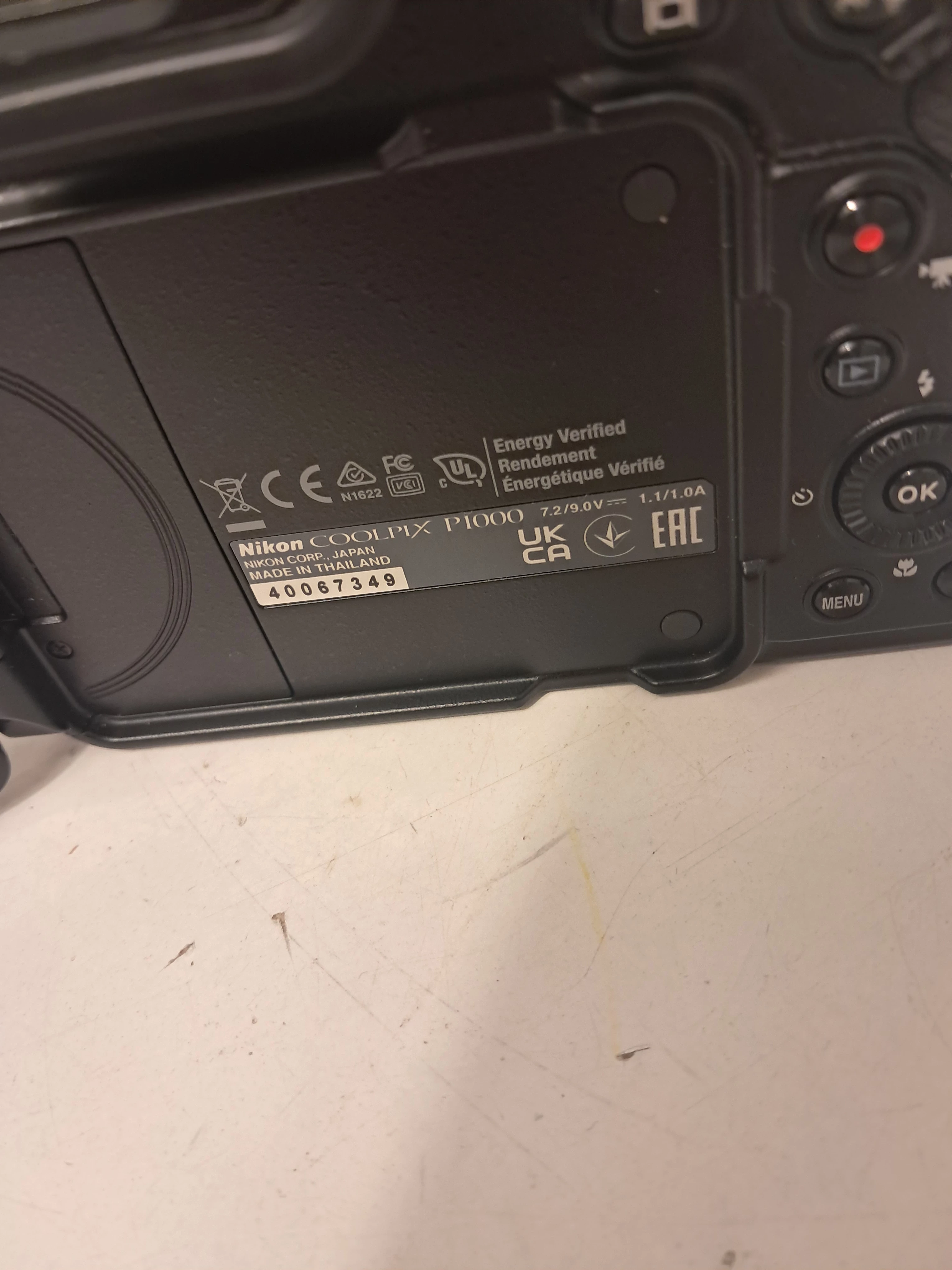 nikon-coolpix-p1000-model-coolpix-p1000