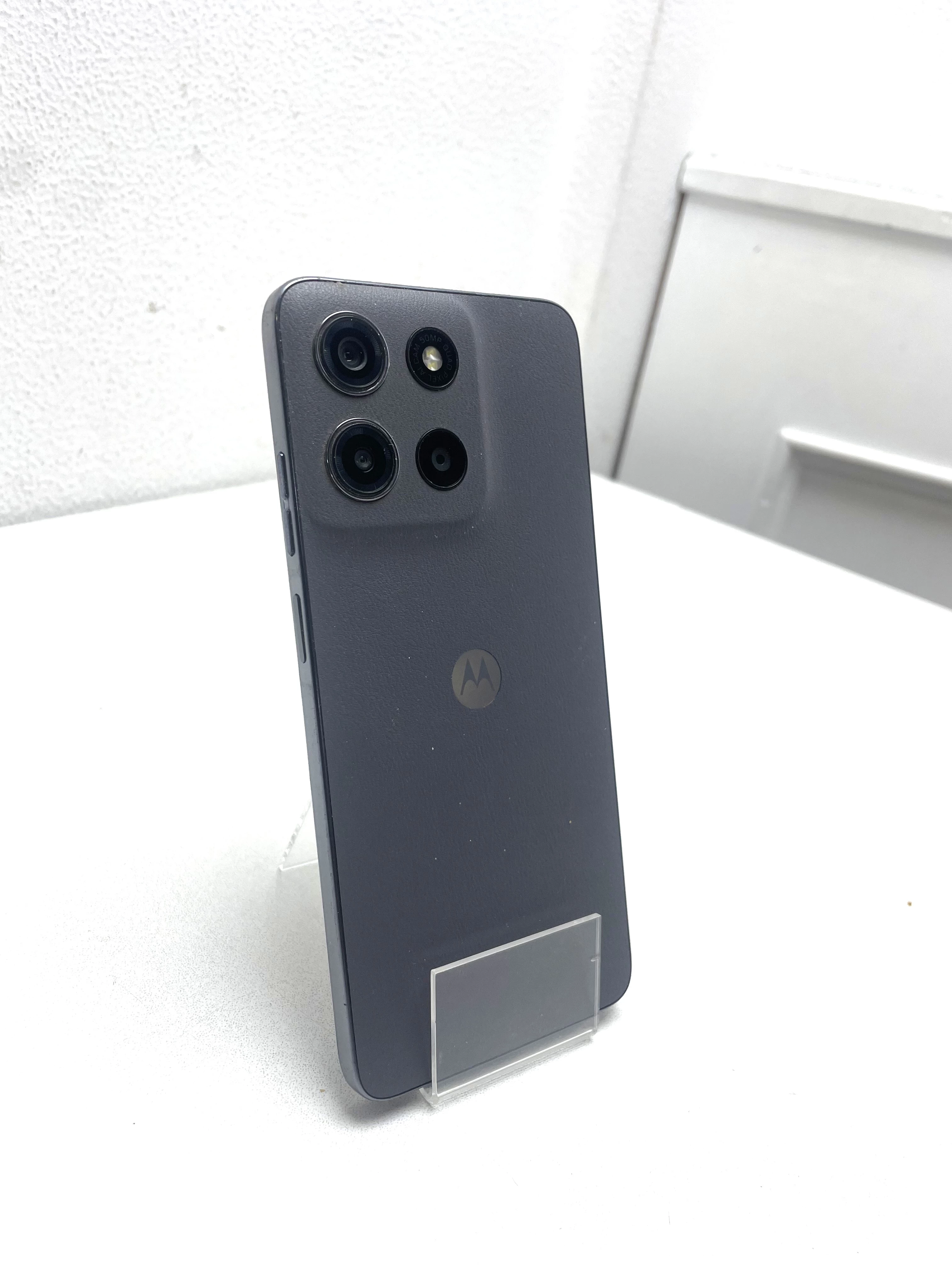 telefon-motorola-g15-lad-stan-11323-2