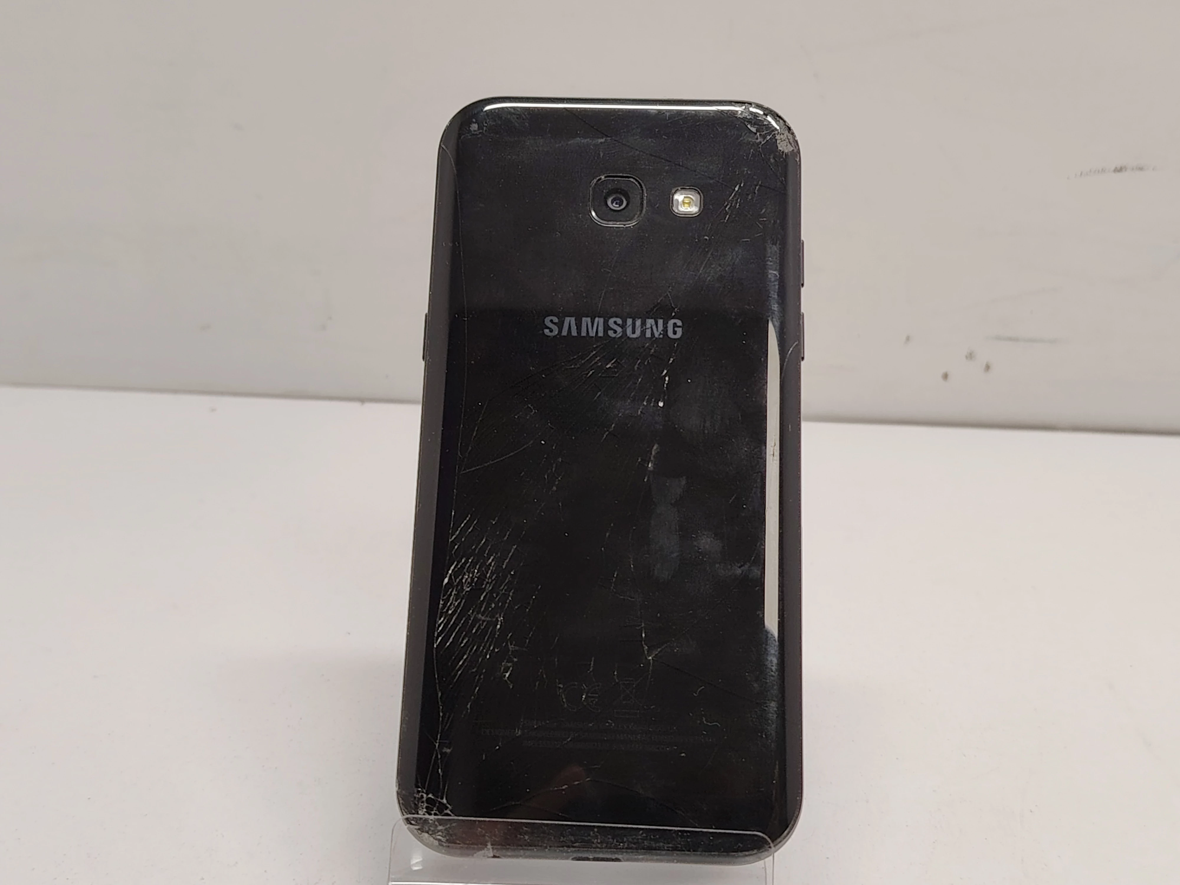 telefon-samsung-a5-2017-pamiec-ram-202865-214125