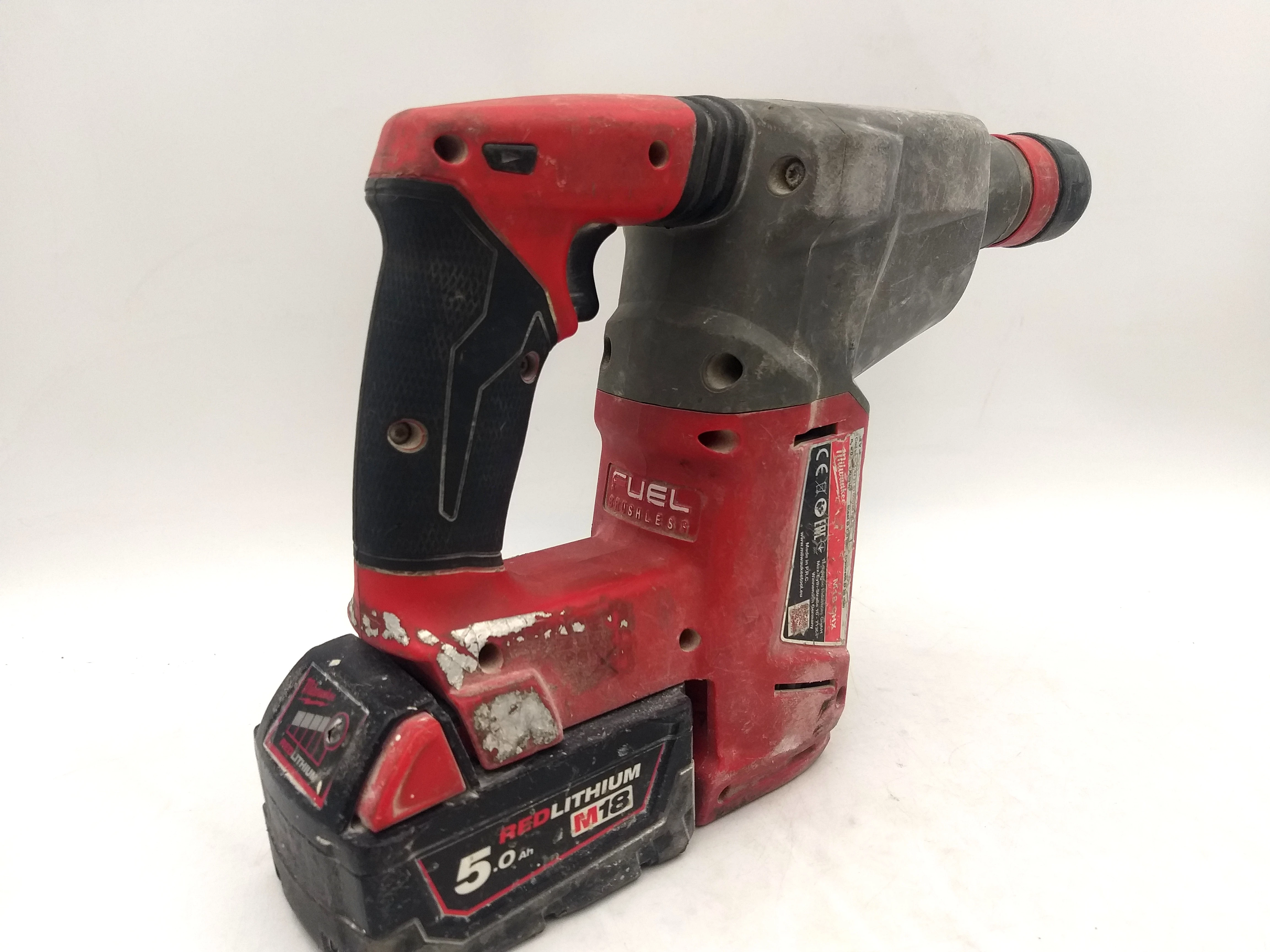 mlot-udarowy-sds-plus-milwaukee-m18-chx-aku-50-ah-energia-udaru-250