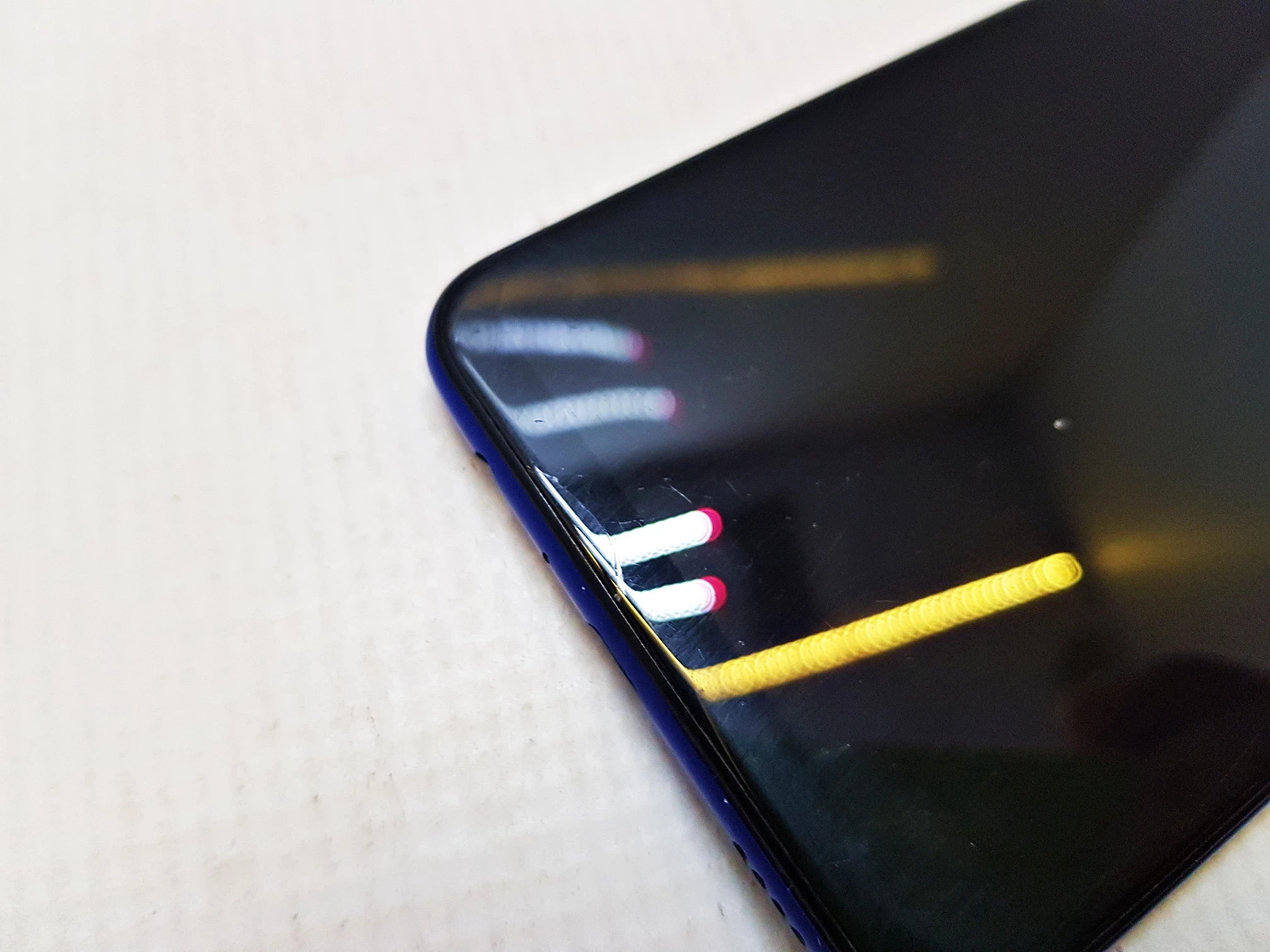 telefon-huawei-p-smart-2019-643-stan-11323-2