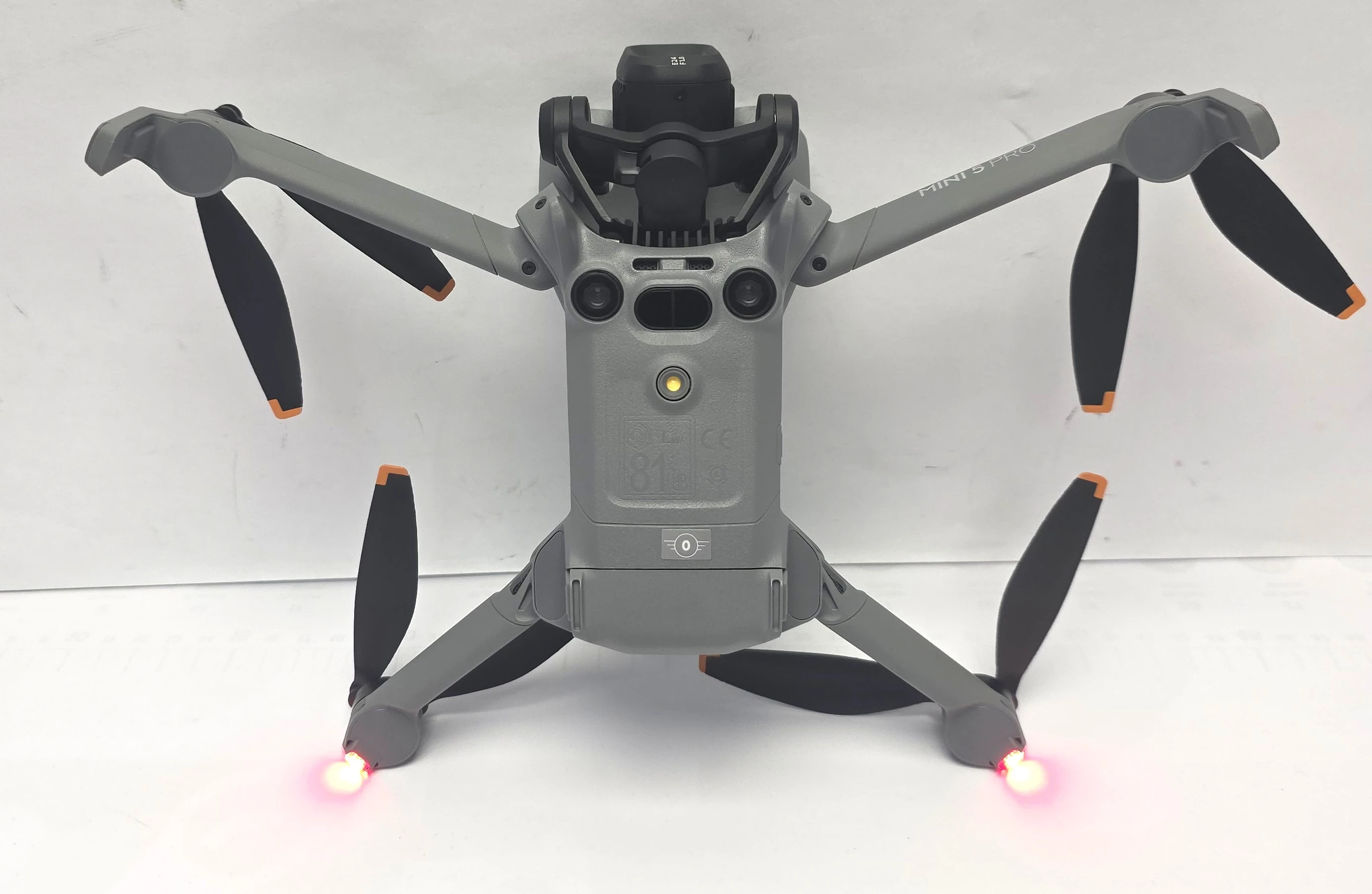 dron-dji-mini-5-pro-fly-more-combo-rc2-sn1581f9dec25980296r85-kamera-129405-1