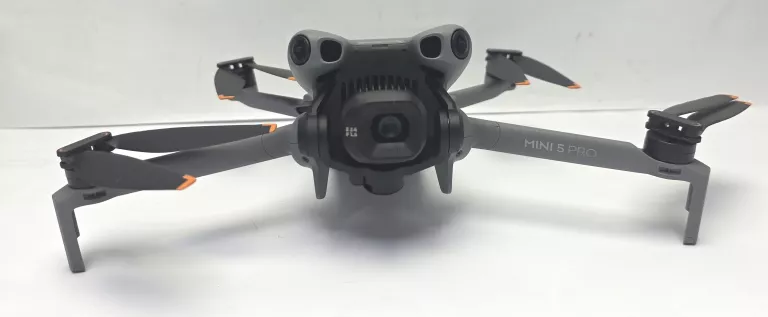 dron-dji-mini-5-pro-fly-more-combo-rc2-sn1581f9dec25980296r85-rodzaj-napedu-1015-1