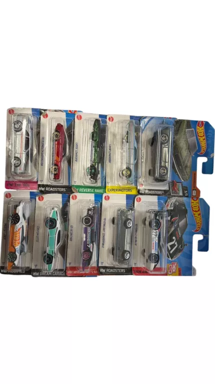 zestaw-10-hot-wheels-rozne-modele-jednosci-narodowej-45-sj-wroclaw