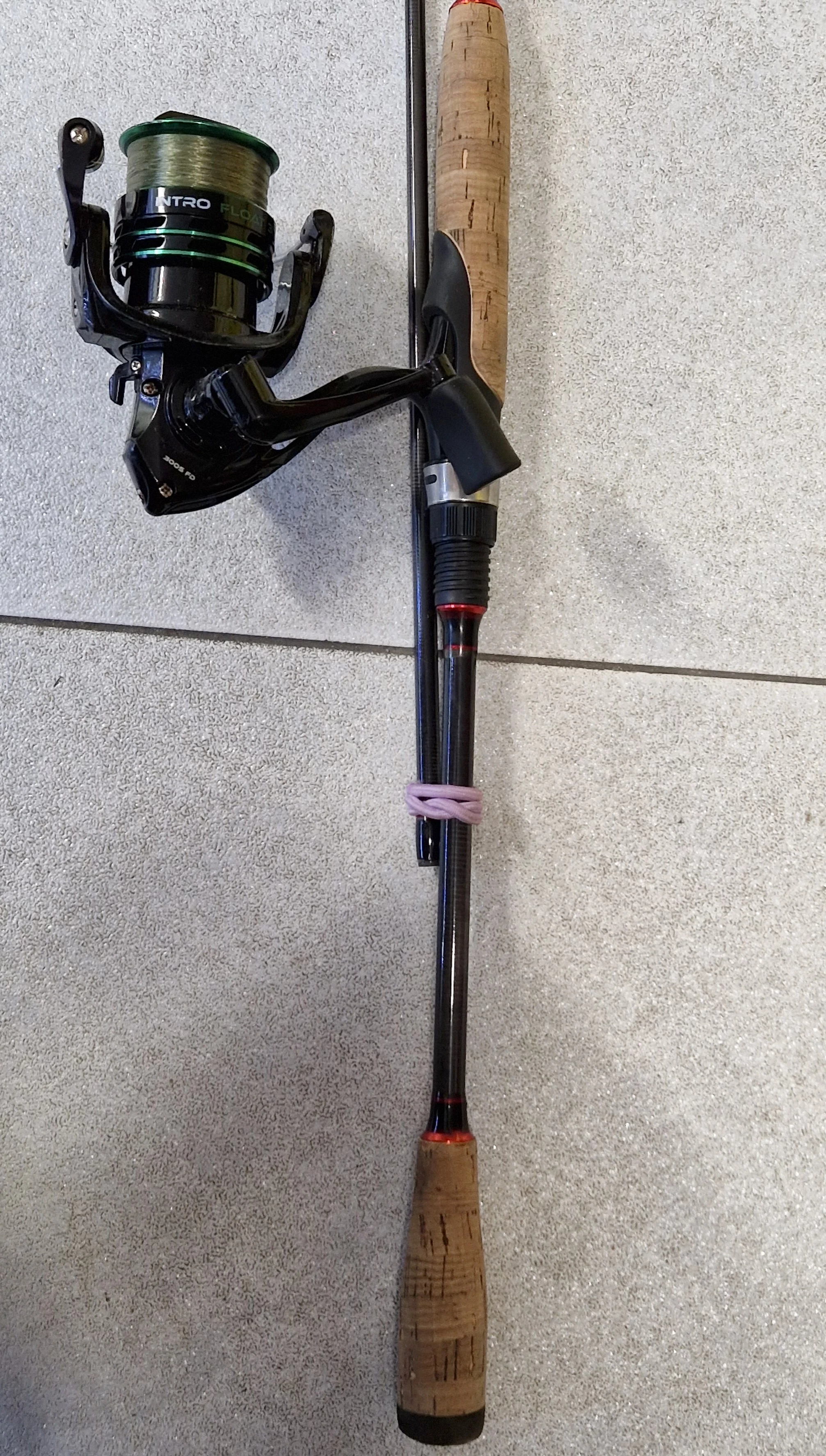 wedka-spinning-zanderpearch-24m-5-25g-kolowrotek-mikado-intro-float-30-dlugosc-calkowita-240