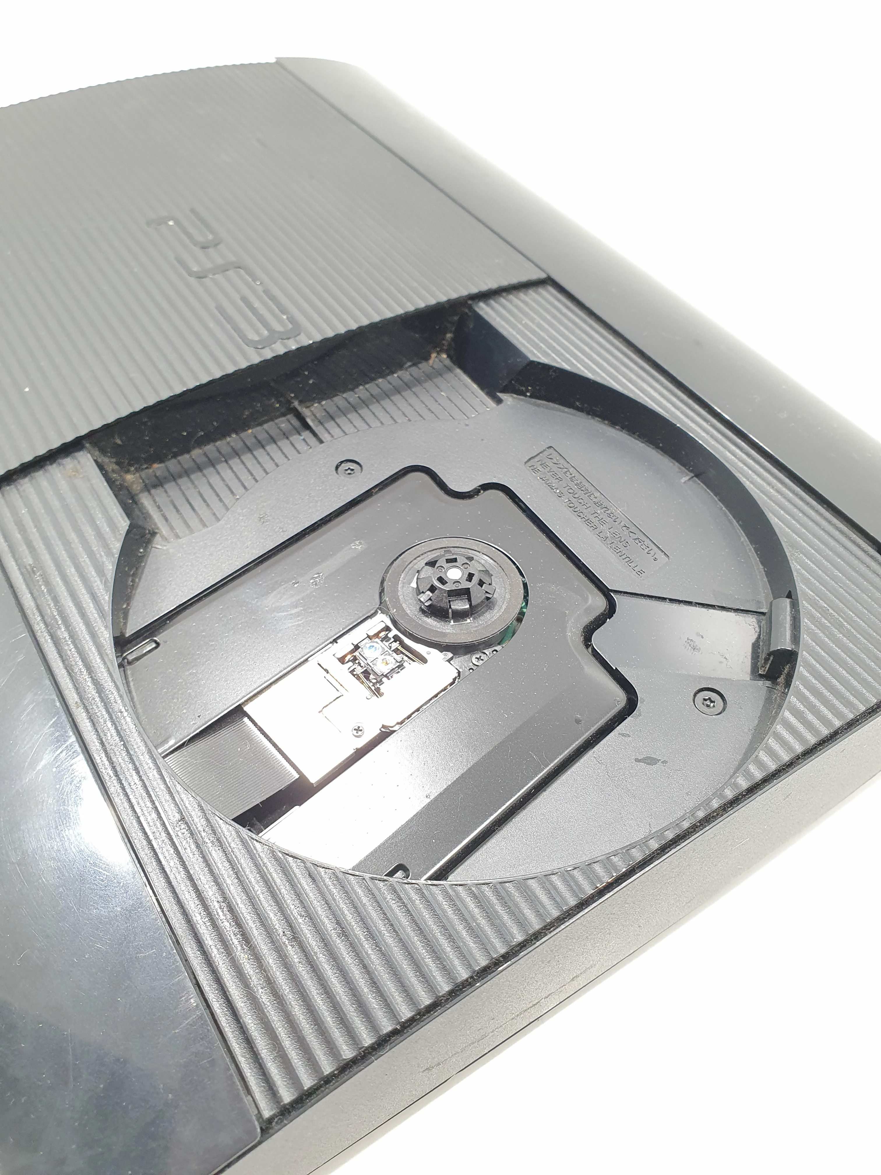 konsola-sony-playstation-3-super-slim-500-gb-2-pad-nieoryginalne-gry-liczba-kontrolerow-w-zestawie-205994-225554