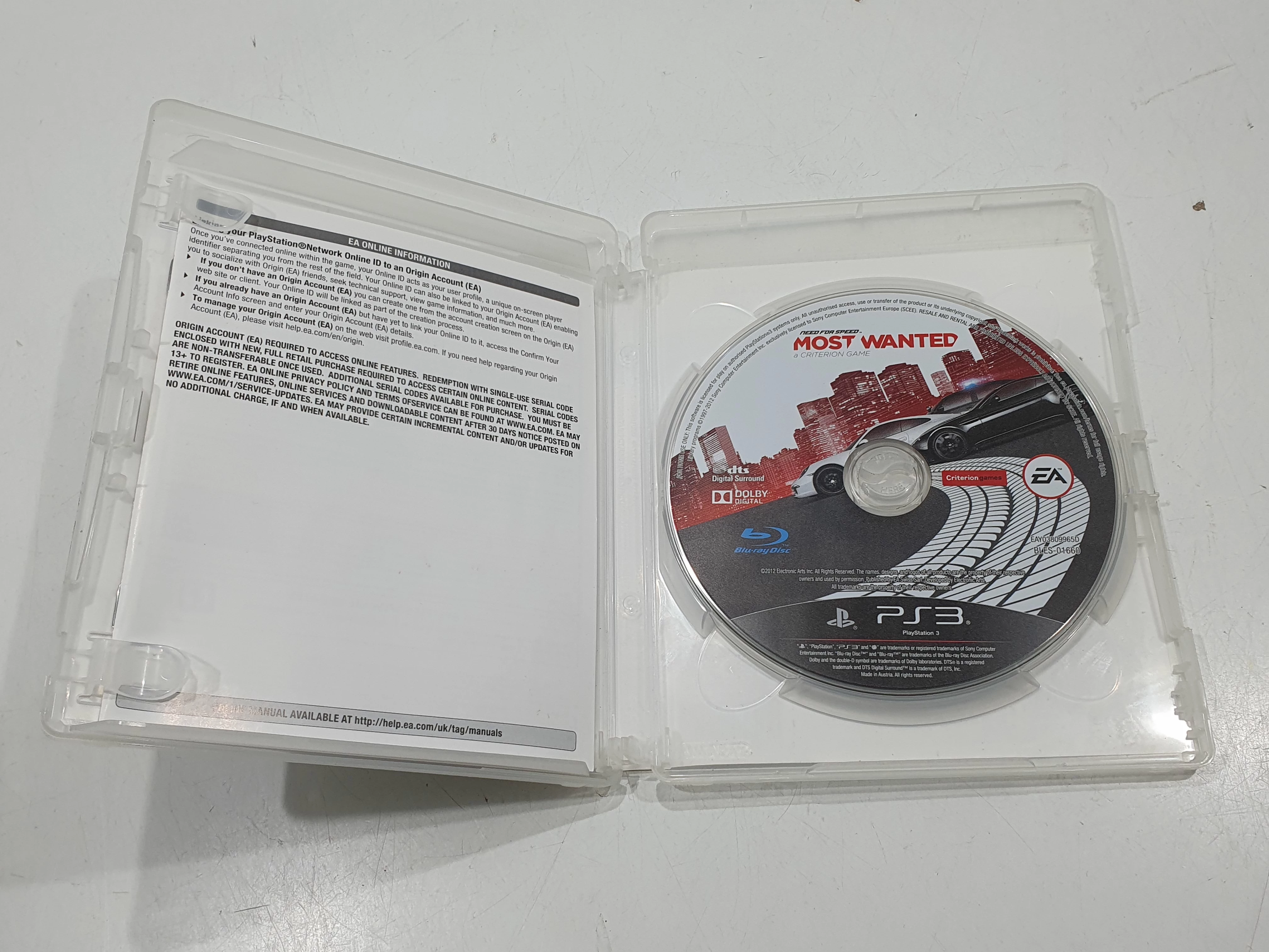 konsola-sony-playstation-3-super-slim-500-gb-2-pad-nieoryginalne-gry-rodzaje-odtwarzanych-nosnikow-205982-1