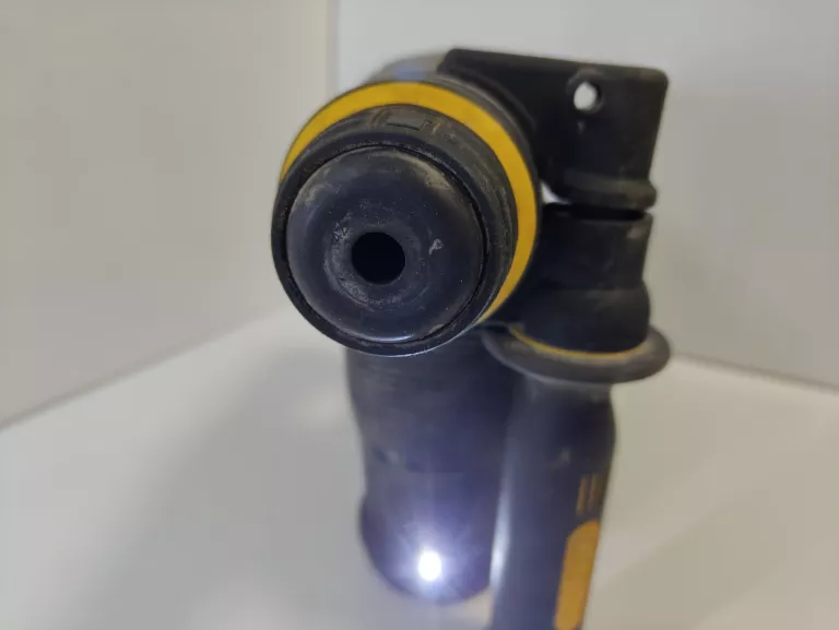 mlotowiertarka-akumulatorowa-dewalt-dch273-aku-40ah-18v-maksymalna-moc-40000