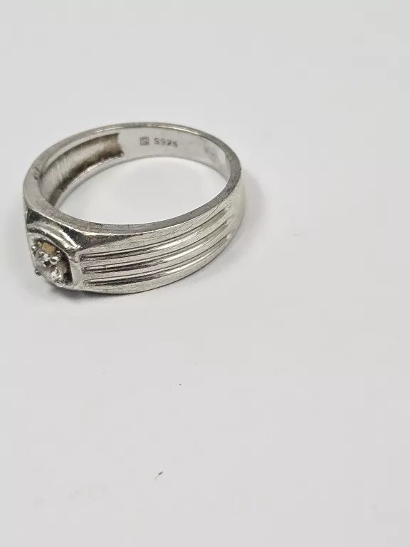 srebro-wyrob-jubilerski-uzywany-srebrny-pierscionek-z-oczkiem-ean-gtin-0023113089861