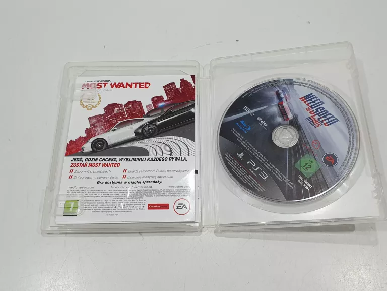 konsola-sony-playstation-3-super-slim-500-gb-2-pad-nieoryginalne-gry-waga-produktu-700