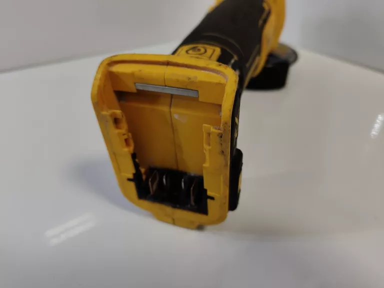szlifierka-katowa-dewalt-dcg405-akumulatorowa-18v-stan-11323-2