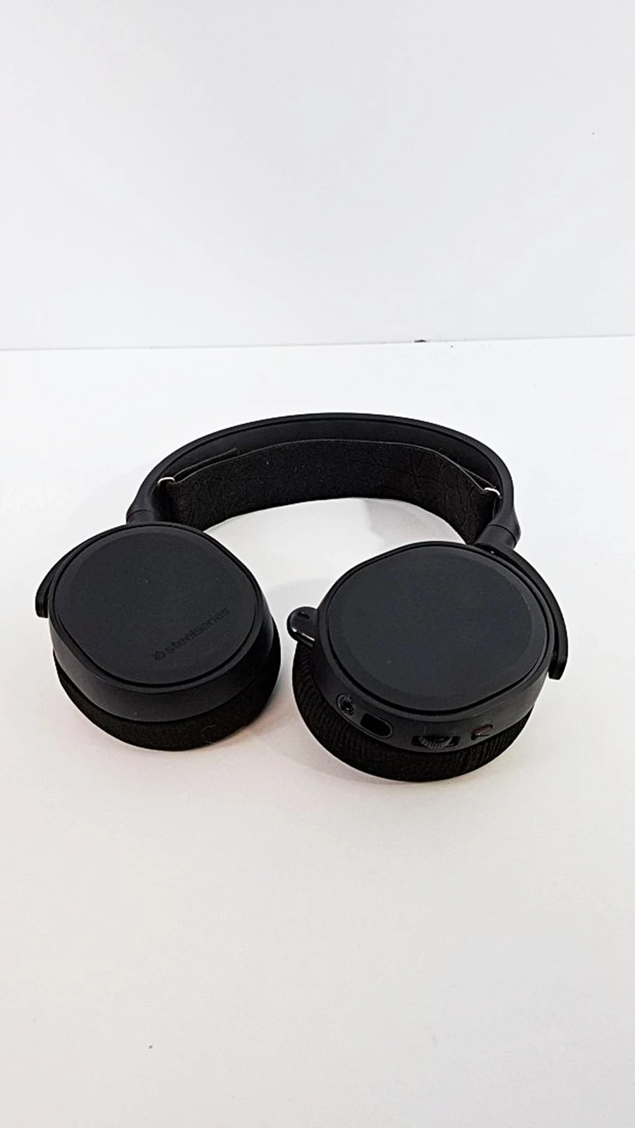 sluchawki-nauszne-steelseries-arctis-5-kod-producenta-61504