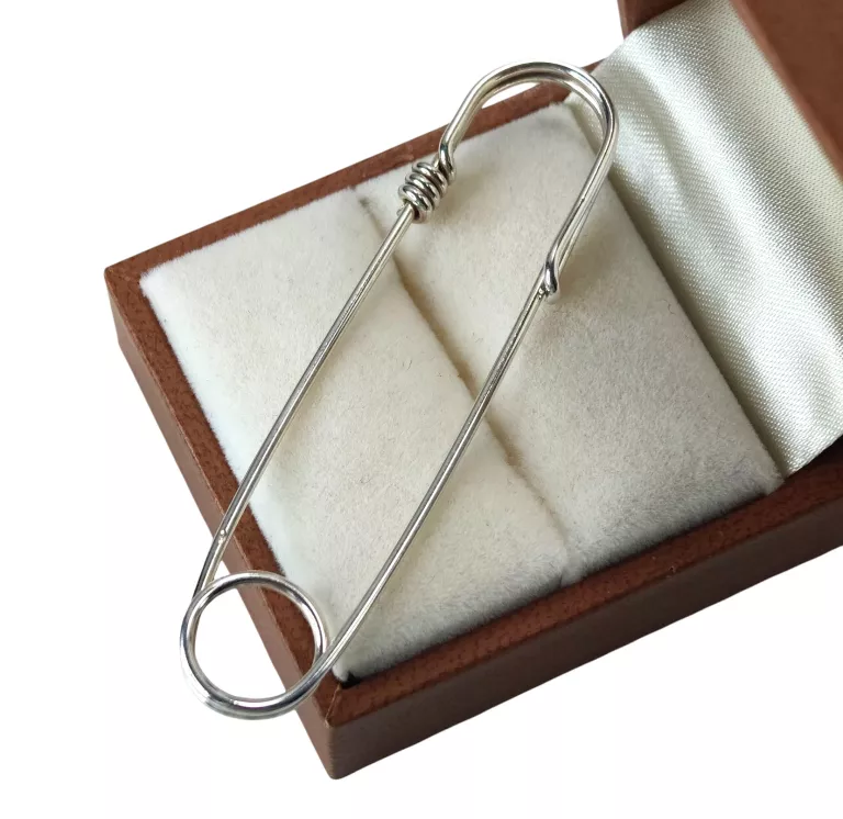 piekna-srebrna-duza-agrafka-344g-925-stan-11323-2