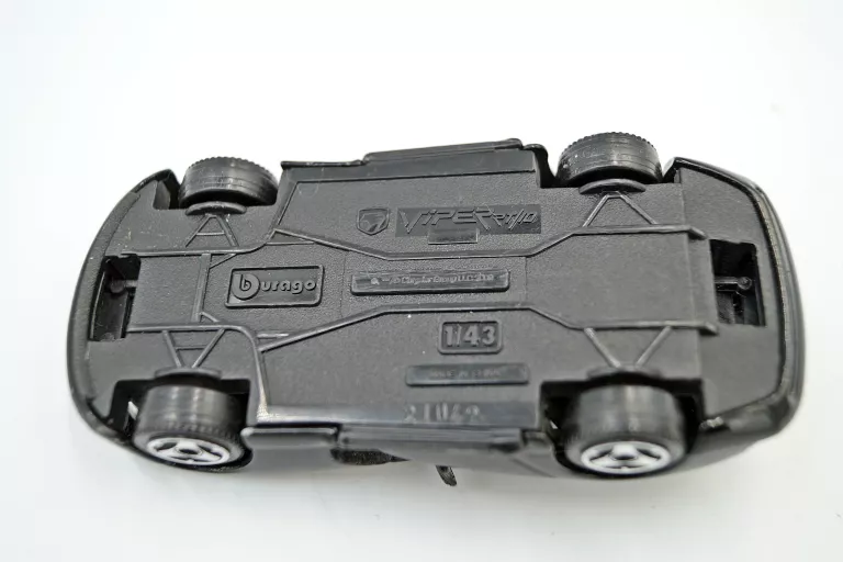 viper-rt10-burago-czarny-skala-250360-1887267