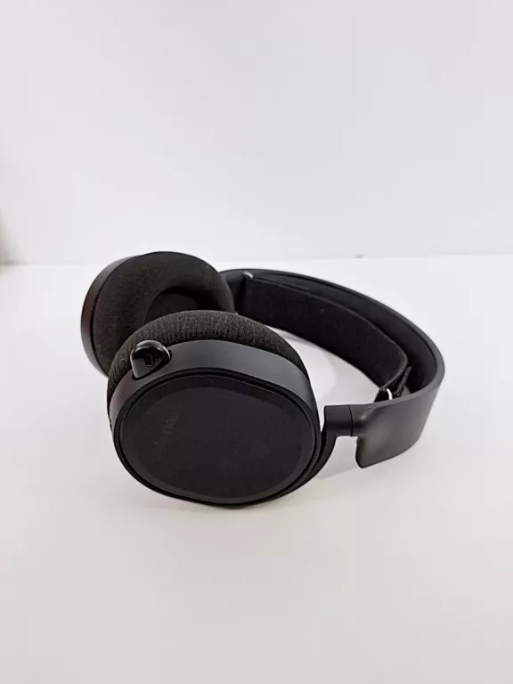 sluchawki-nauszne-steelseries-arctis-5-kolor-249512-1647413