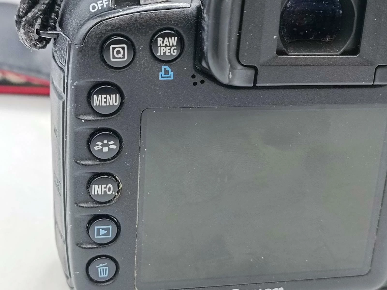 aparat-body-canon-eos-7d-w-zestawie-814-1