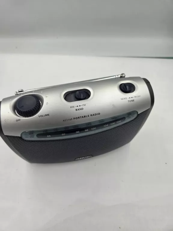 radio-philips-ae216000c-stan-11323-2