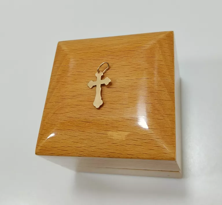 zlota-zawieszka-krzyzyk-pr585-049g-motyw-129129-2