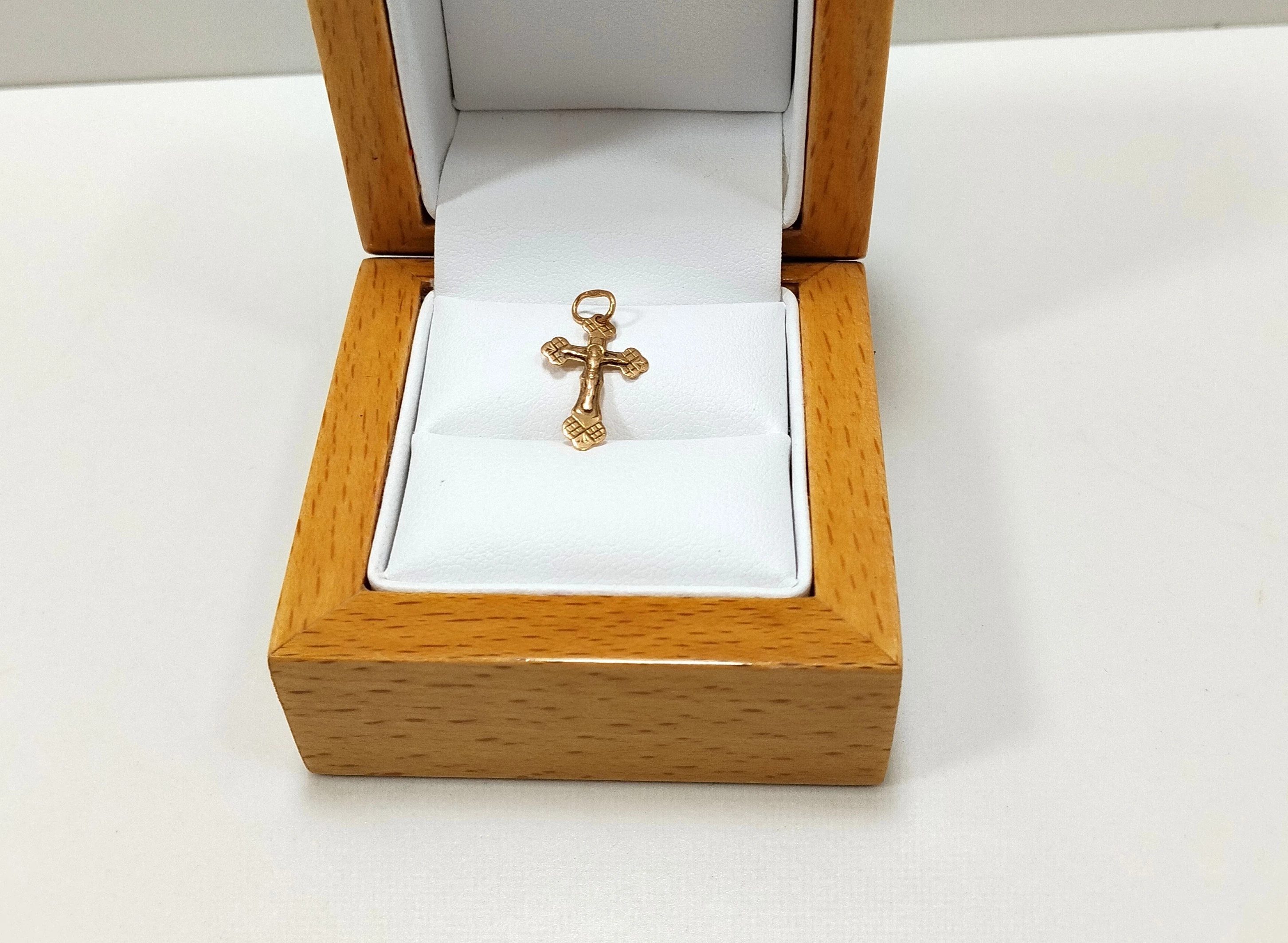 zlota-zawieszka-krzyzyk-pr585-049g-rodzaj-2205-2