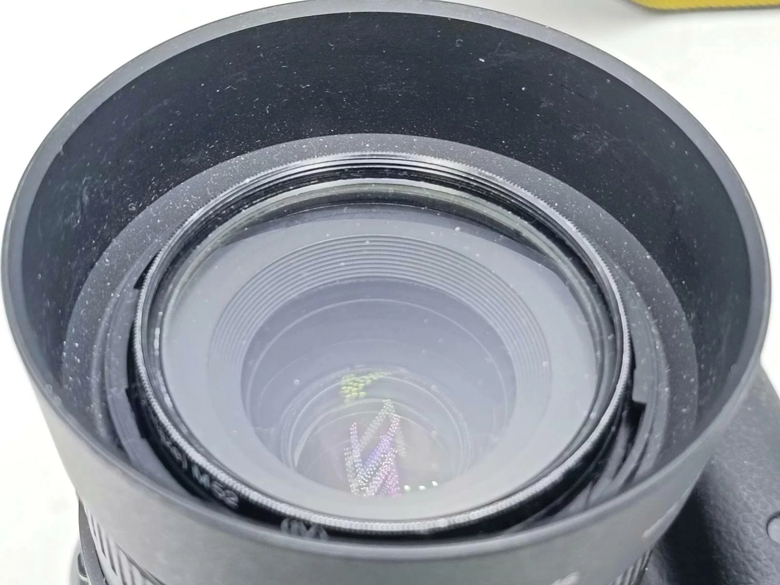 aparat-nikon-d3400-obiektyw-35-mm-model-d3400