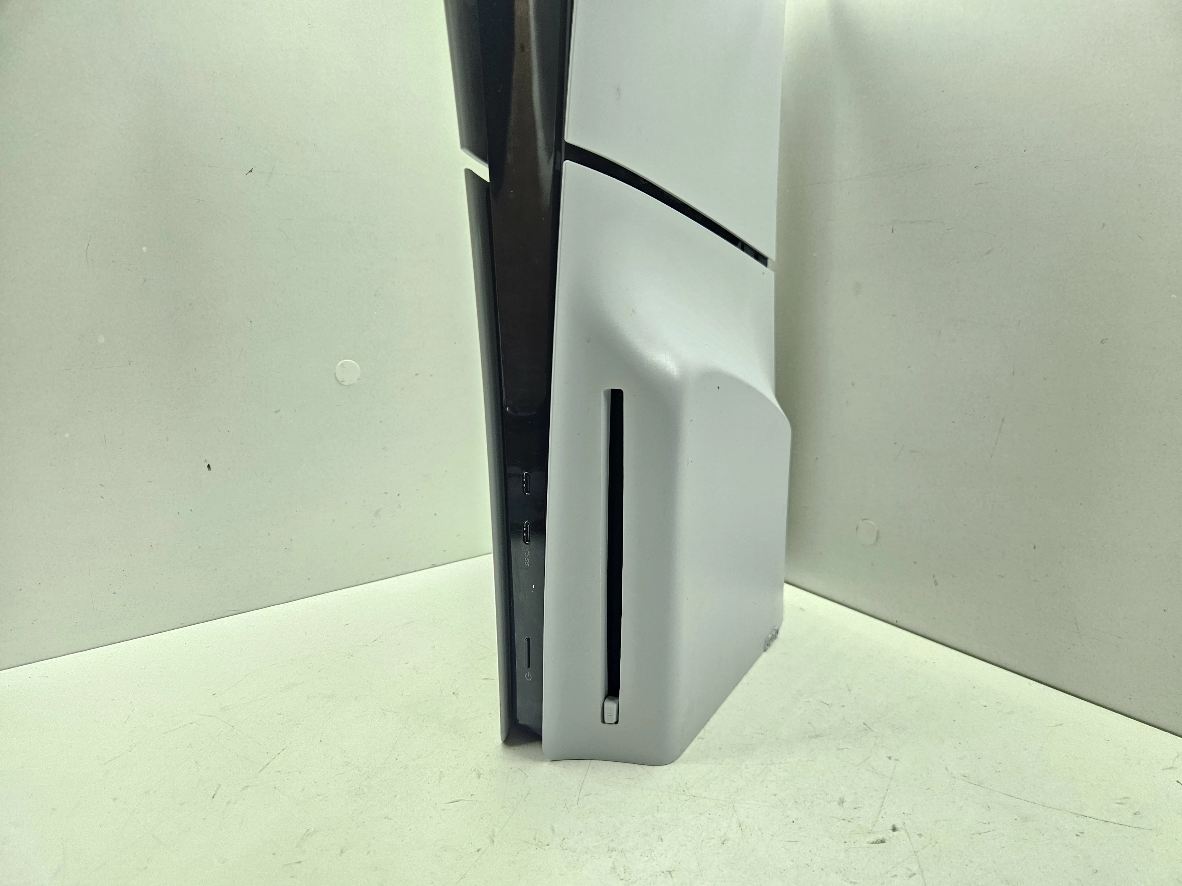 konsola-ps5-komplet-stan-11323-2