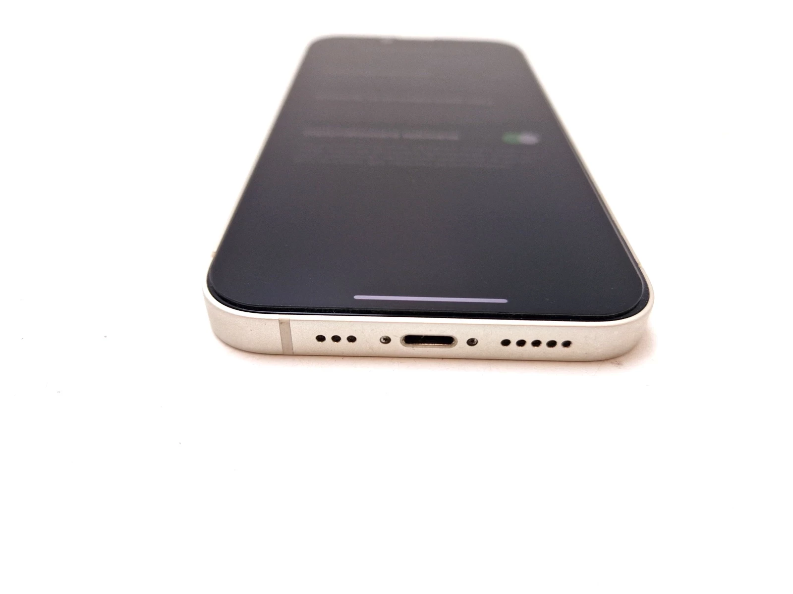 smartfon-apple-iphone-13-4-gb-128-gb-5g-pud-88-bat-ean-gtin-0194253409144