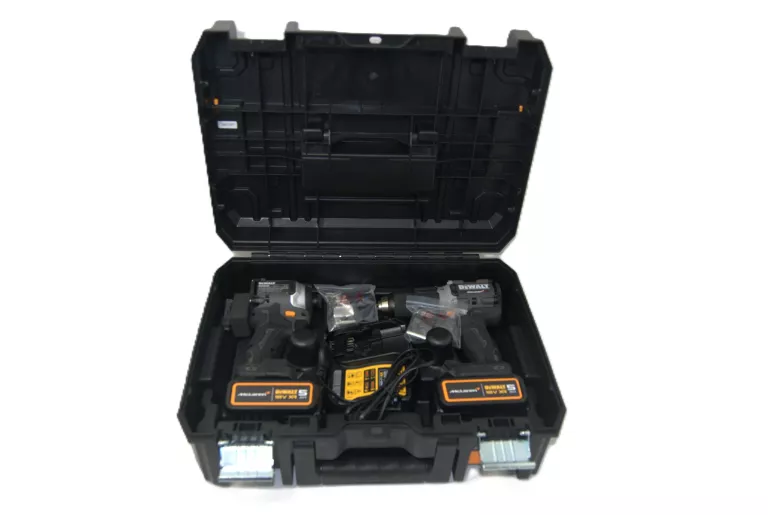 zestaw-combo-dewalt-dck200mp2t-mclaren-f1-dcf85m-dcd85m-2x-5ah-raclawicka-15-swidnik