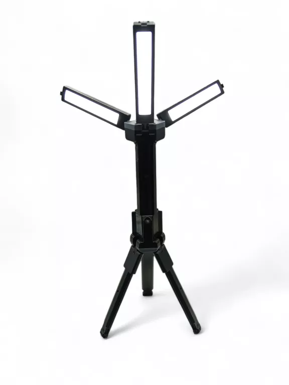 rozkladana-robocza-lampa-warsztatowa-akumulatorowa-werckmann-600-lm-bytomska-75-zabrze