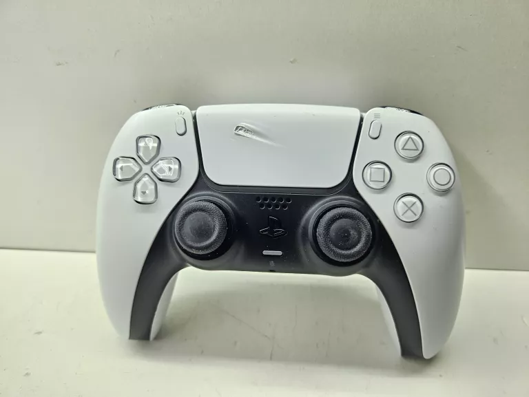 konsola-ps5-komplet-certyfikaty-zgodnosci-218669-1