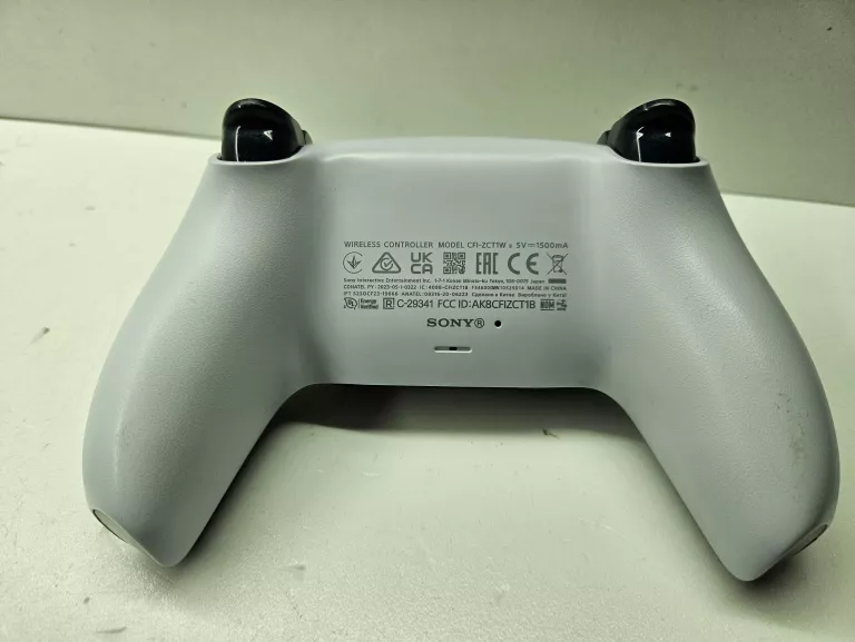 konsola-ps5-komplet-product-id-71d9faac-8889-41e8-94c6-e5bb34dc1d40