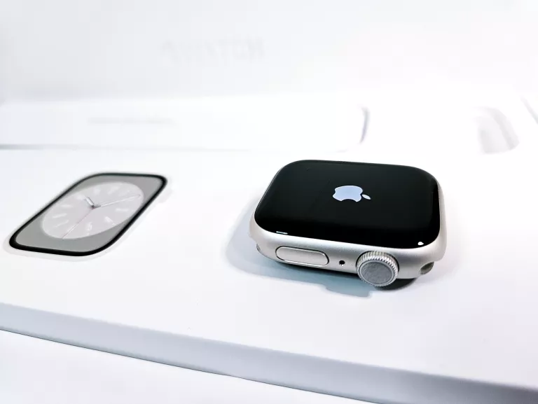 smartwatch-apple-watch-series-8-41mm-komplet-model-249460-1651450