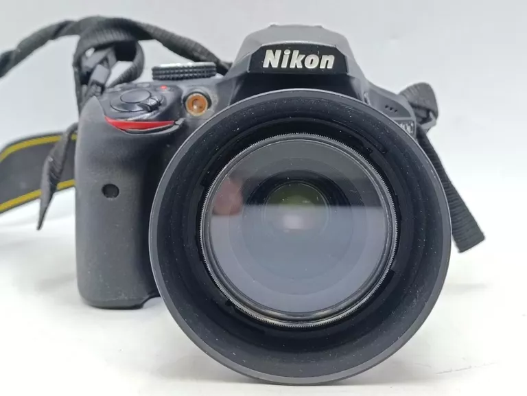 aparat-nikon-d3400-obiektyw-35-mm-rozdzielczosc-2420