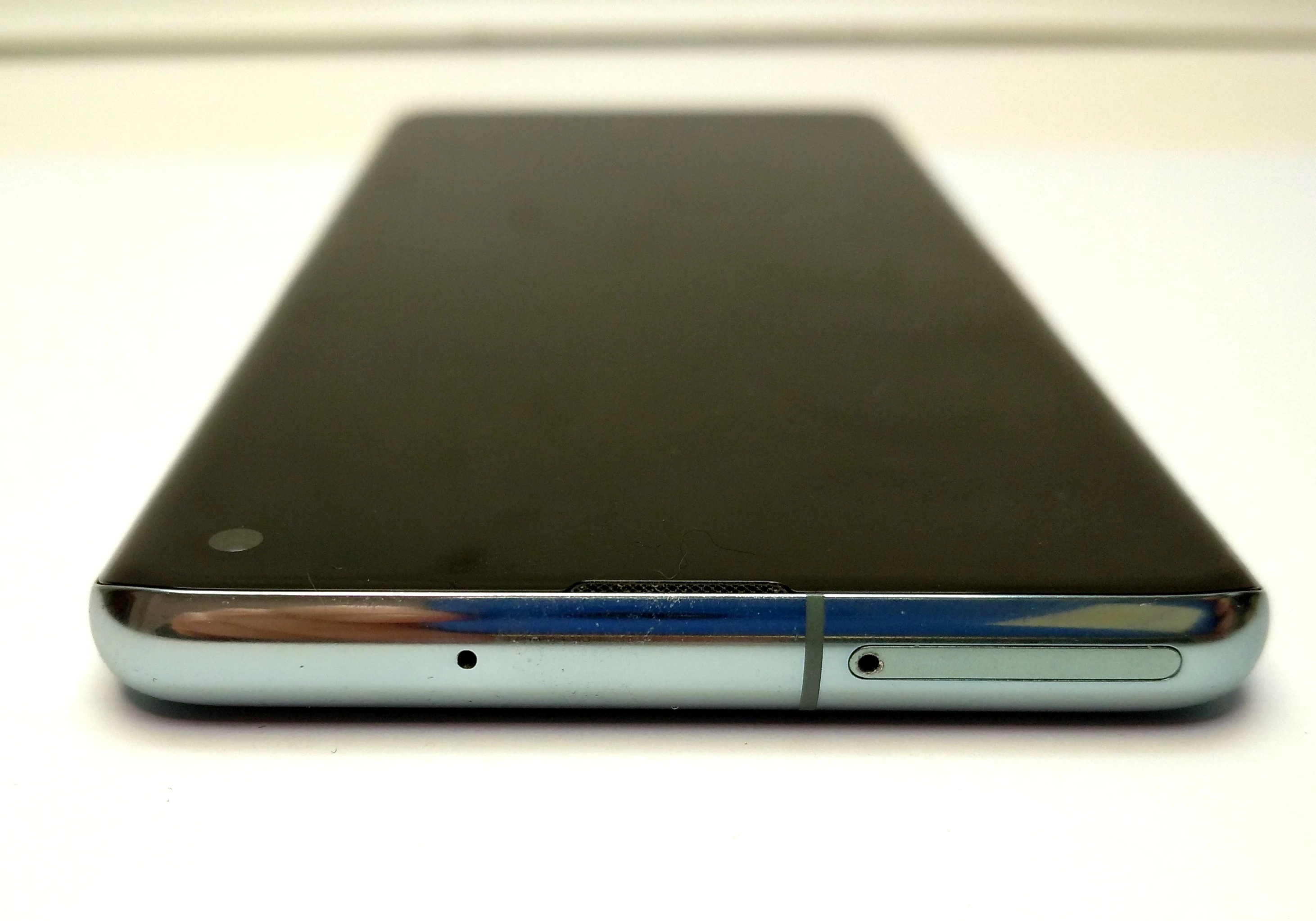 telefon-samsung-galaxy-s10-8-gb-128-gb-przekatna-ekranu-610