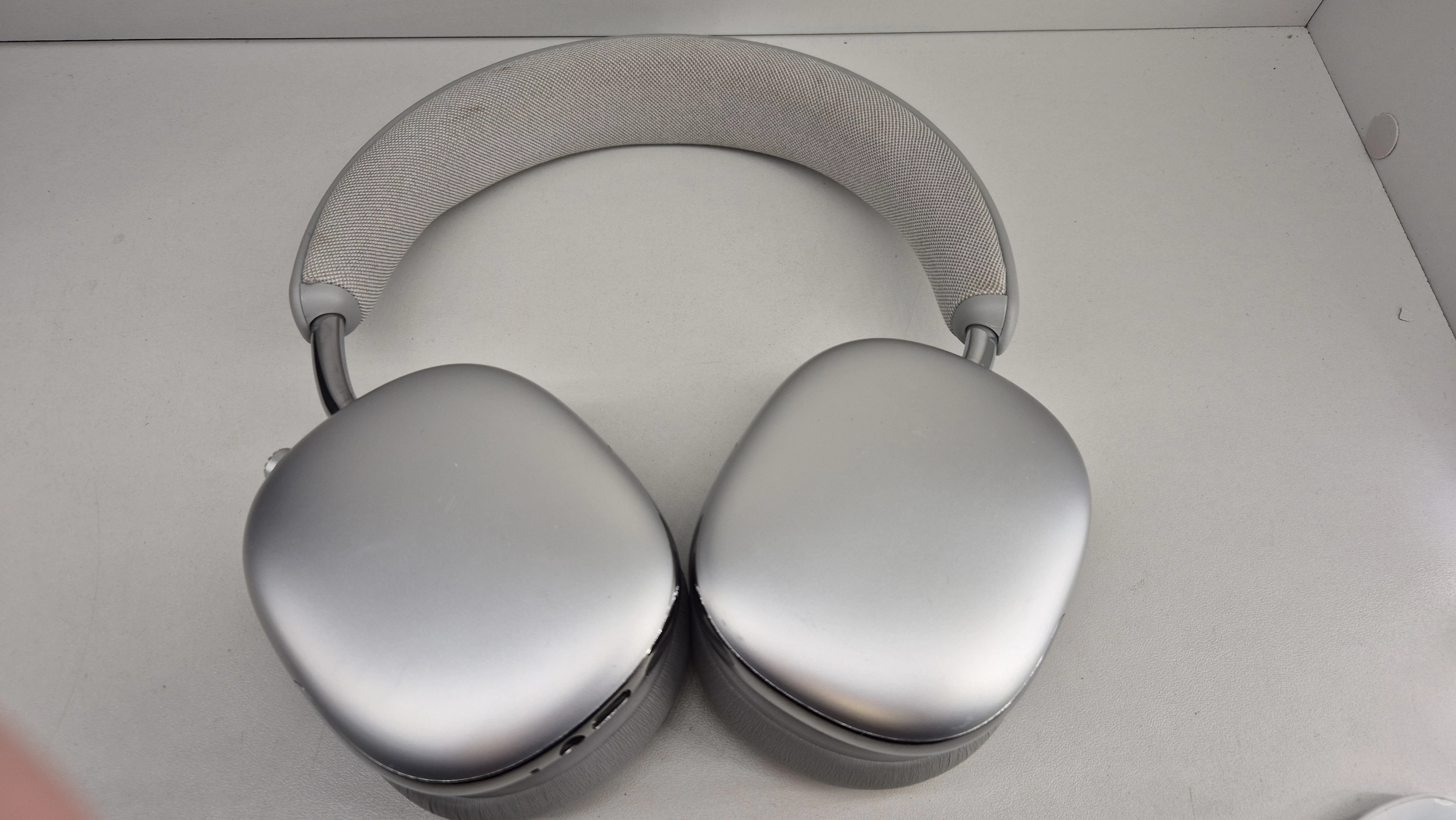 sluchawki-nauszne-free-pods-srebrne-kolor-dominujacy-129357-1186190