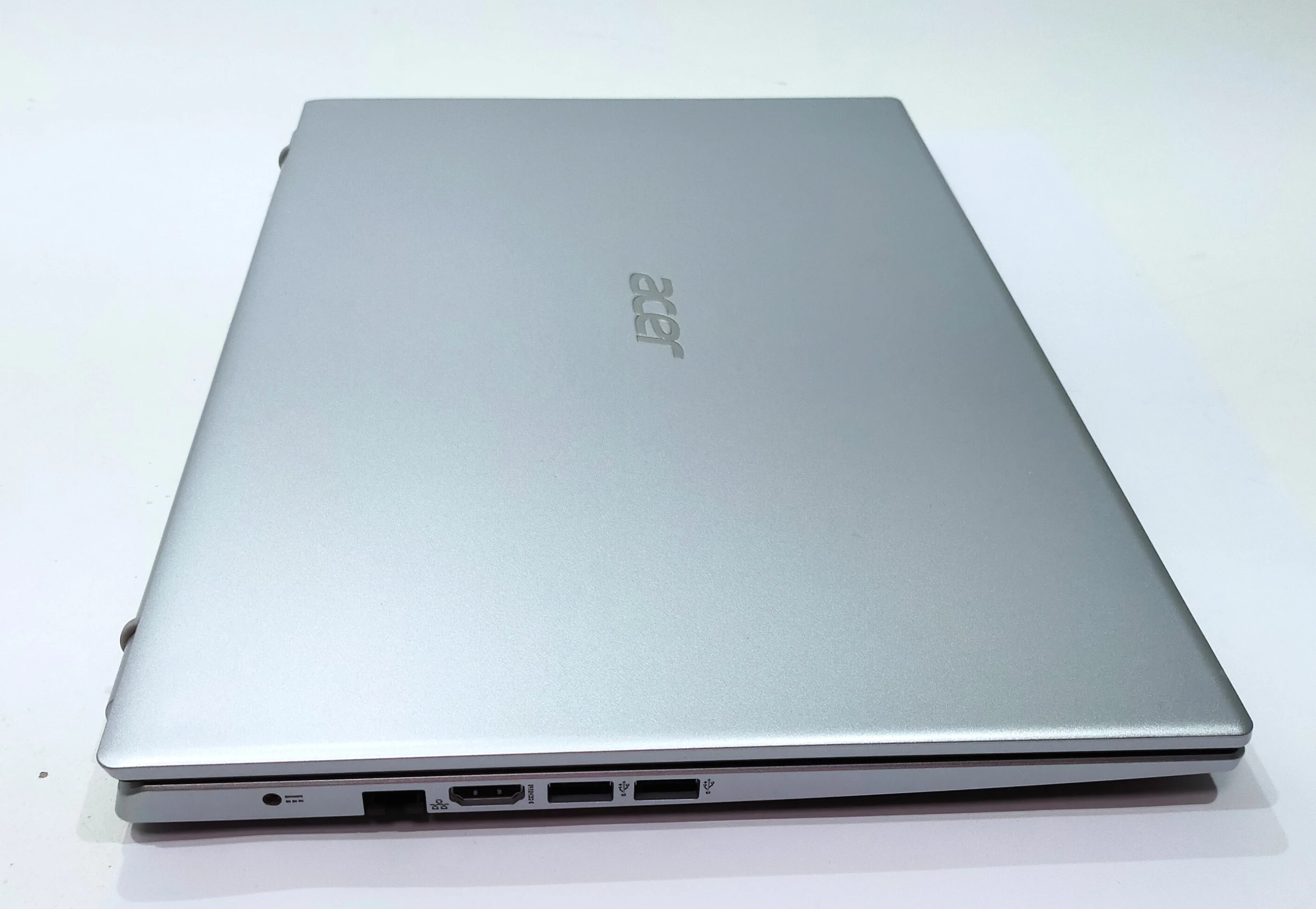 laptop-acer-aspire-3-komplet-rodzaj-karty-graficznej-1234-1