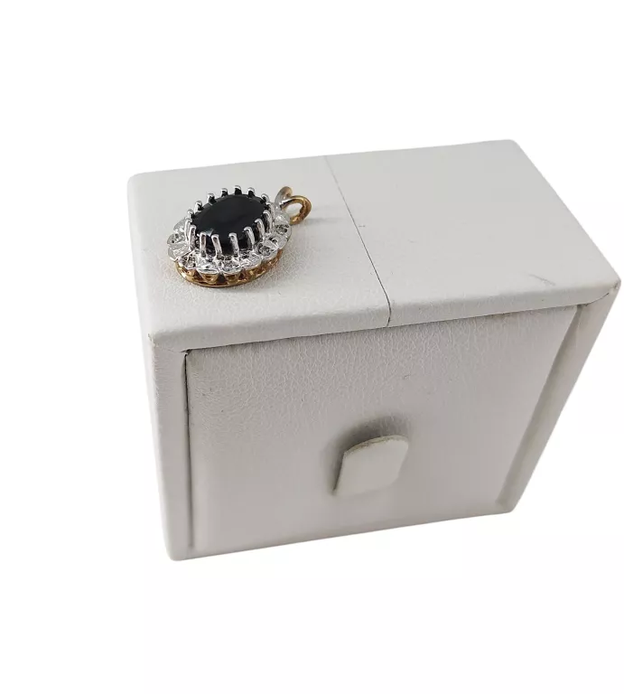 wspaniala-zlota-zawieszka-z-diamentami-i-szafirem-p375-205g-motyw-129129-246990