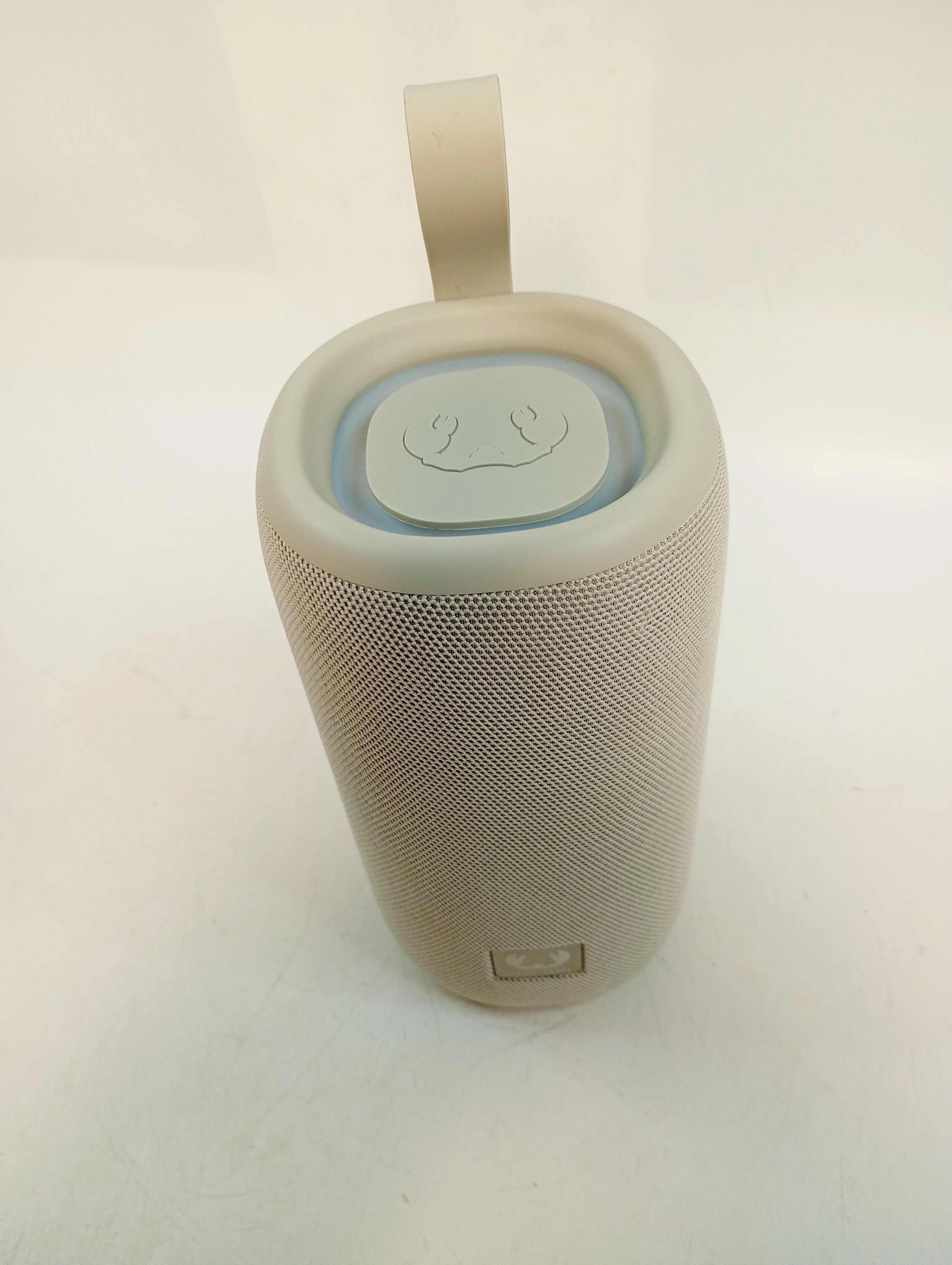 glosnik-przenosny-fresh-n-rebel-xl-szary-24-w-stan-11323-2