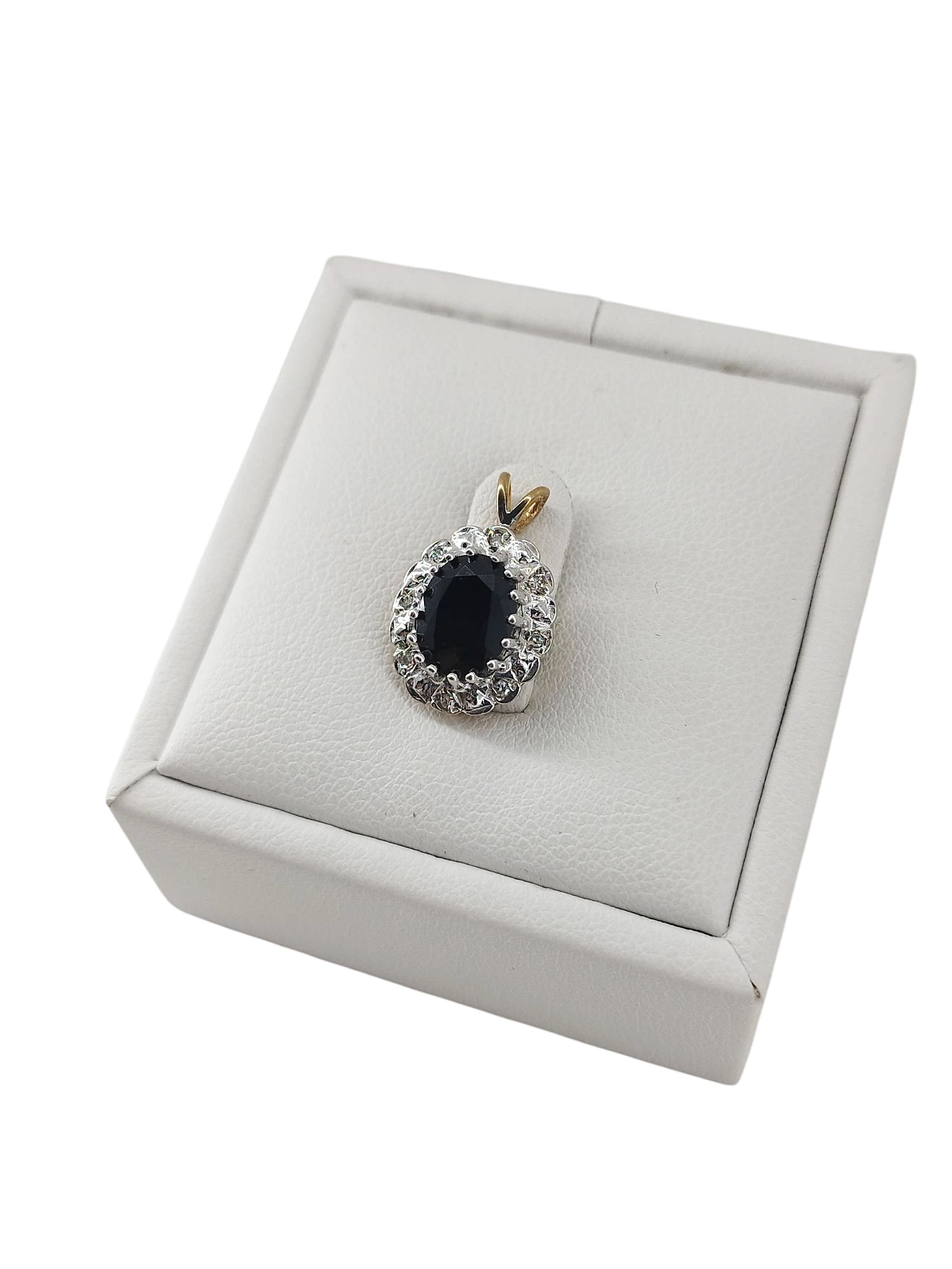 wspaniala-zlota-zawieszka-z-diamentami-i-szafirem-p375-205g-material-15835-2