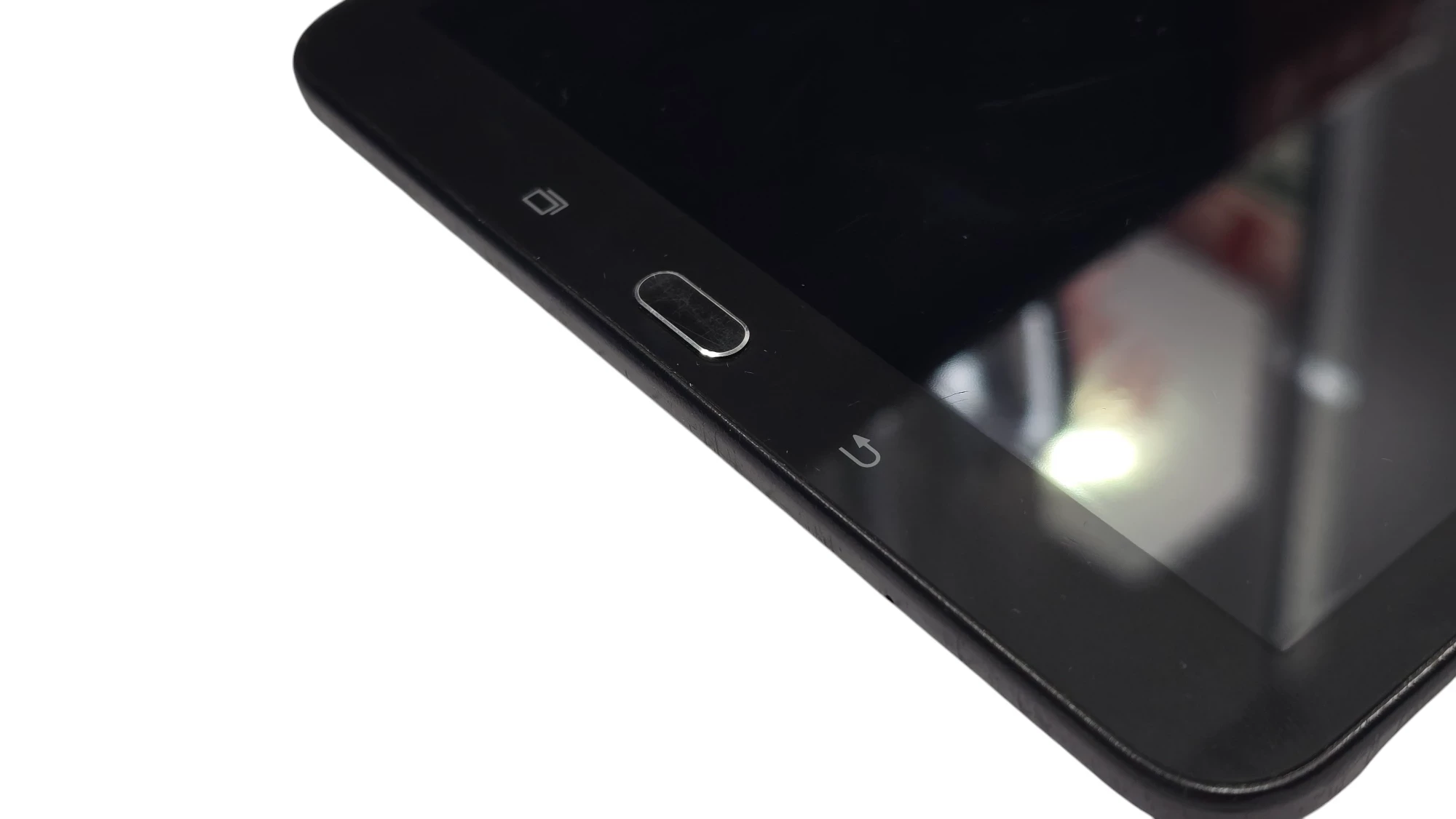 tablet-samsung-galaxy-tab-e-t560-96-15-gb-8-gb-kod-producenta-sm-t560